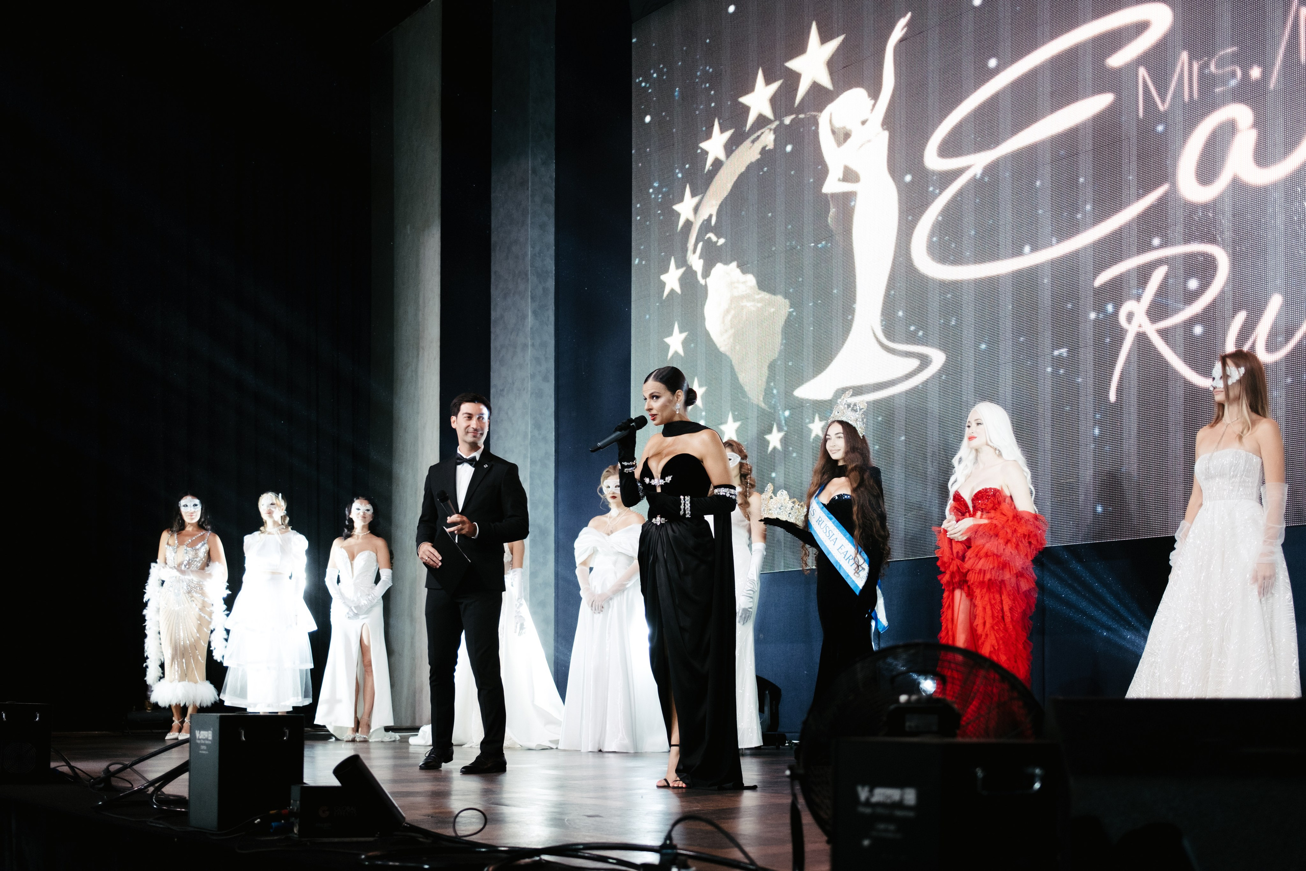 Мисс и Миссис Россия Земли Краснодар 2025 программа. Свадебный и репортажной фотограф Денис Ожигин в Краснодаре и Краснодарском крае
