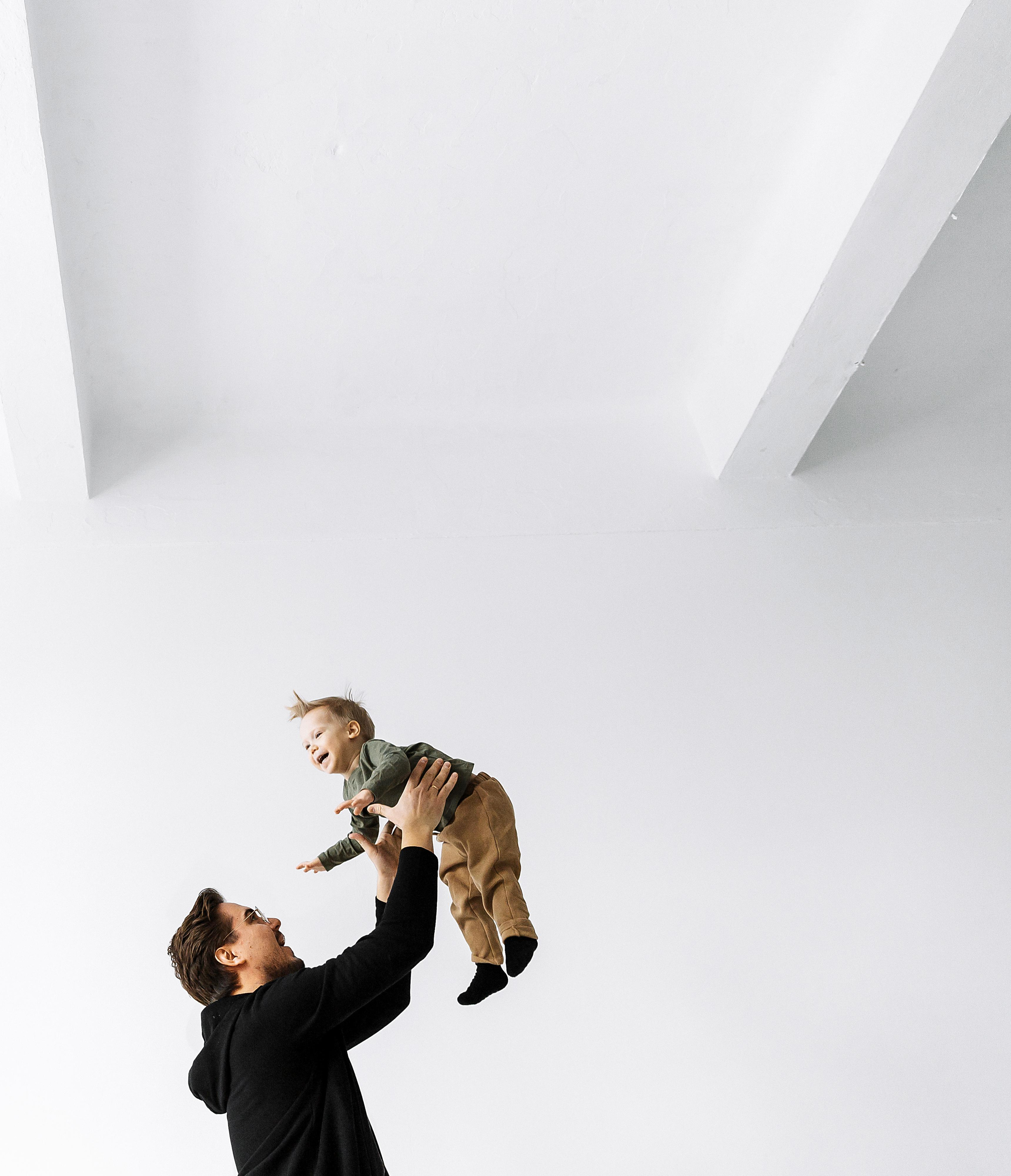 Белые стены. Свадебный и семейный фотограф Харольцева Наталья