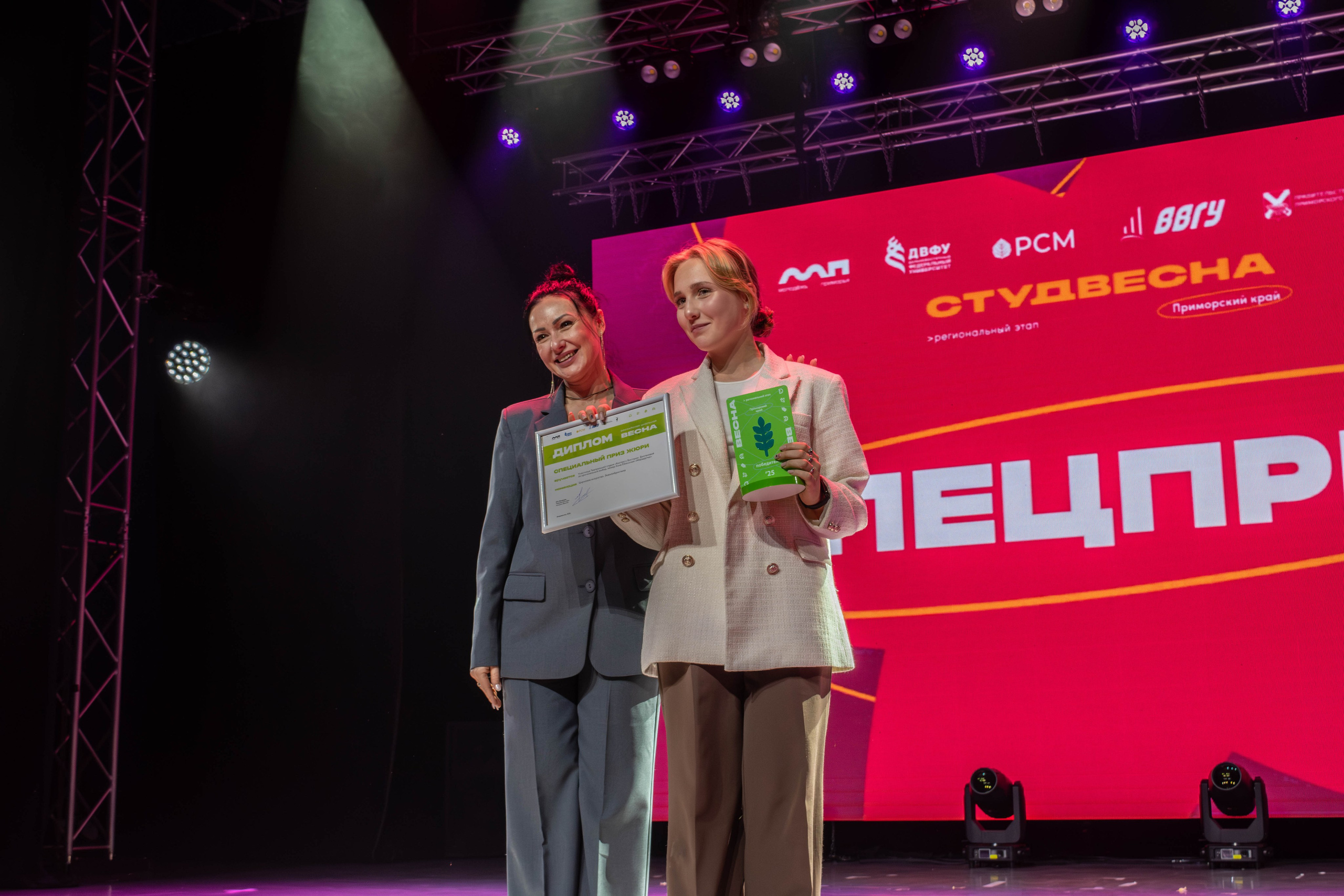 «ВЫСОТА» 2025. Репортажный фотограф во Владивостоке Анастасия Кострова