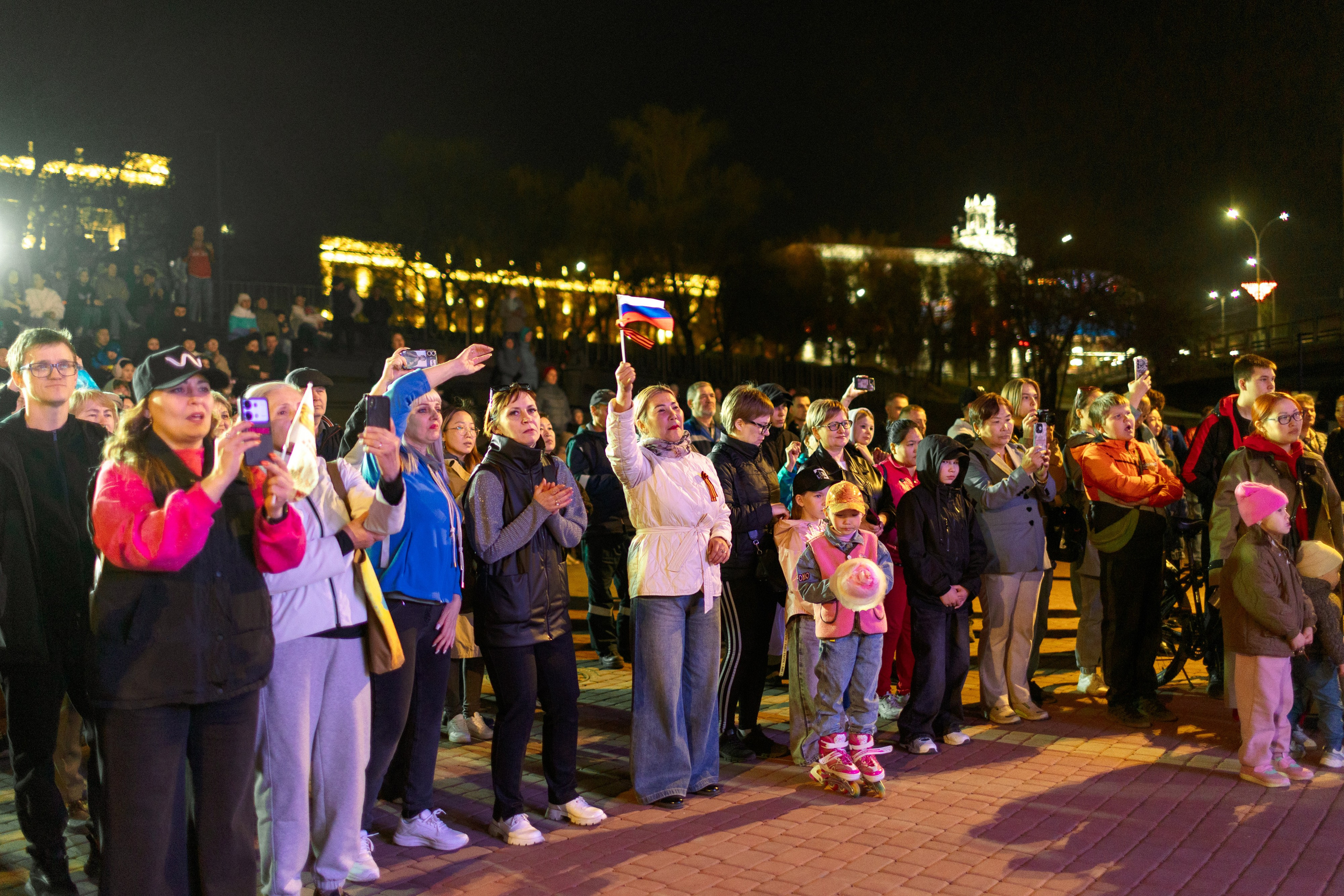 Концерт приуроченный к празднованию 80 лет победл. Свадебный и семейный фотограф в Улан-Удэ