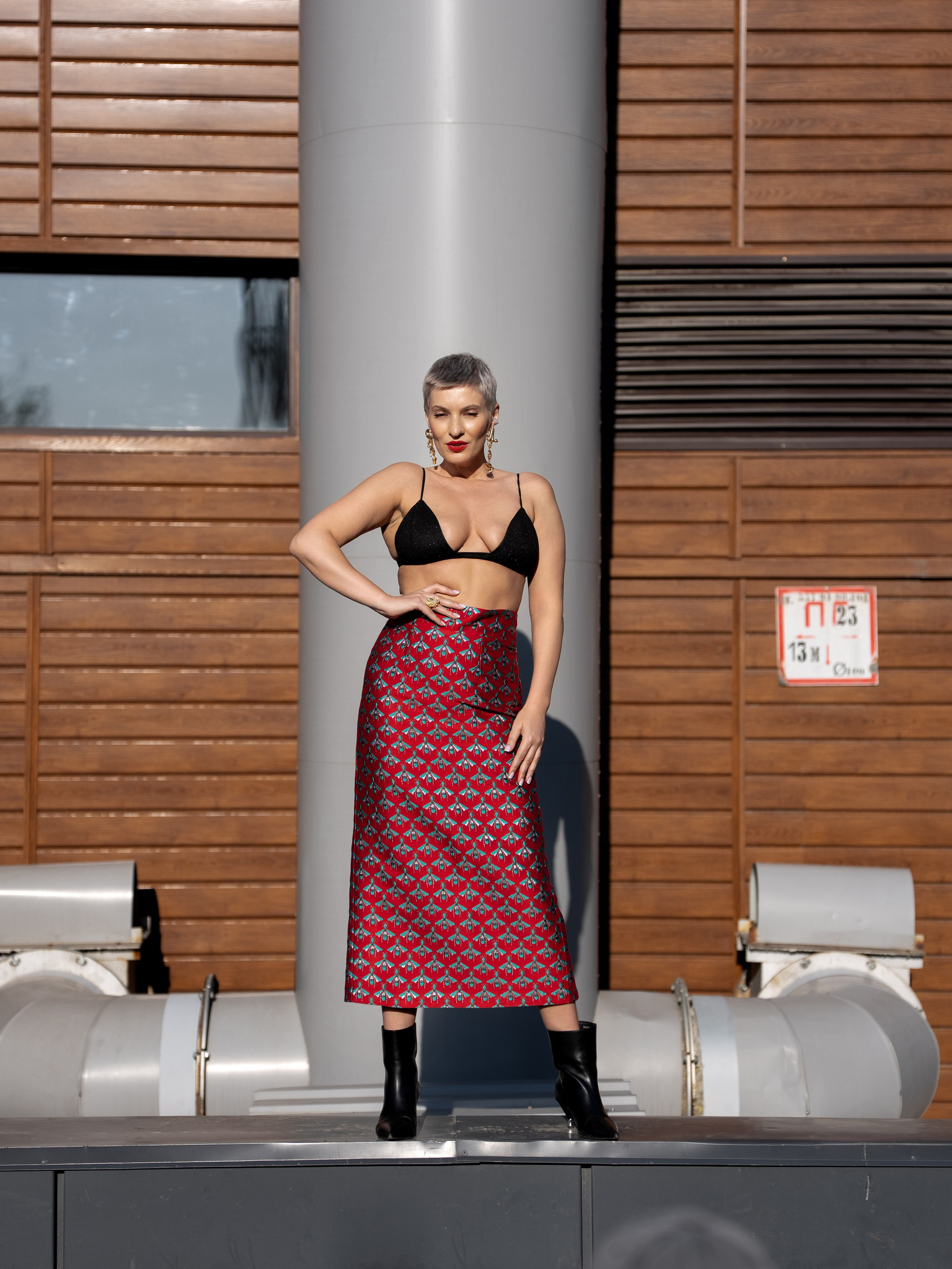 Visa Fashion Week Almaty Pre-Fall 2026 April StreetStyle Day 2. Сайт Алматинского НЮ АРТ, будуар и фэшн фотографа Дениса Карпенко