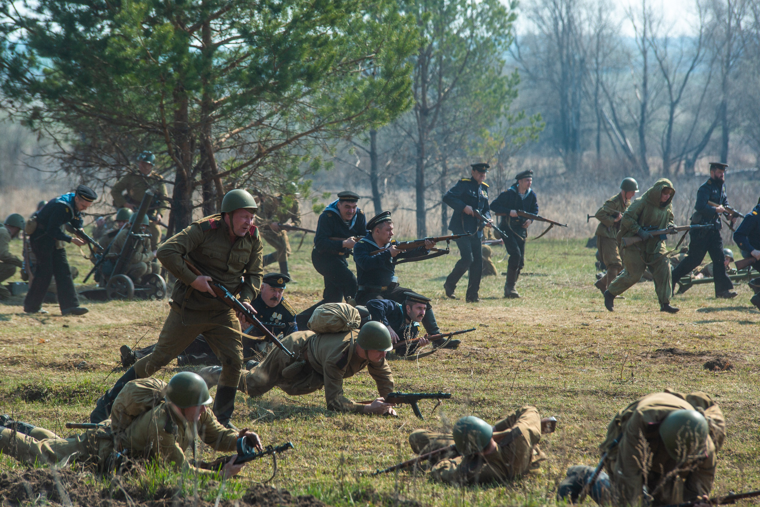 РЕКОНСТРУКЦИЯ БОЯ — ВОВ — БИТВА ЗА ГОРОД. Профессиональный фотограф в Мценске и Орловской области