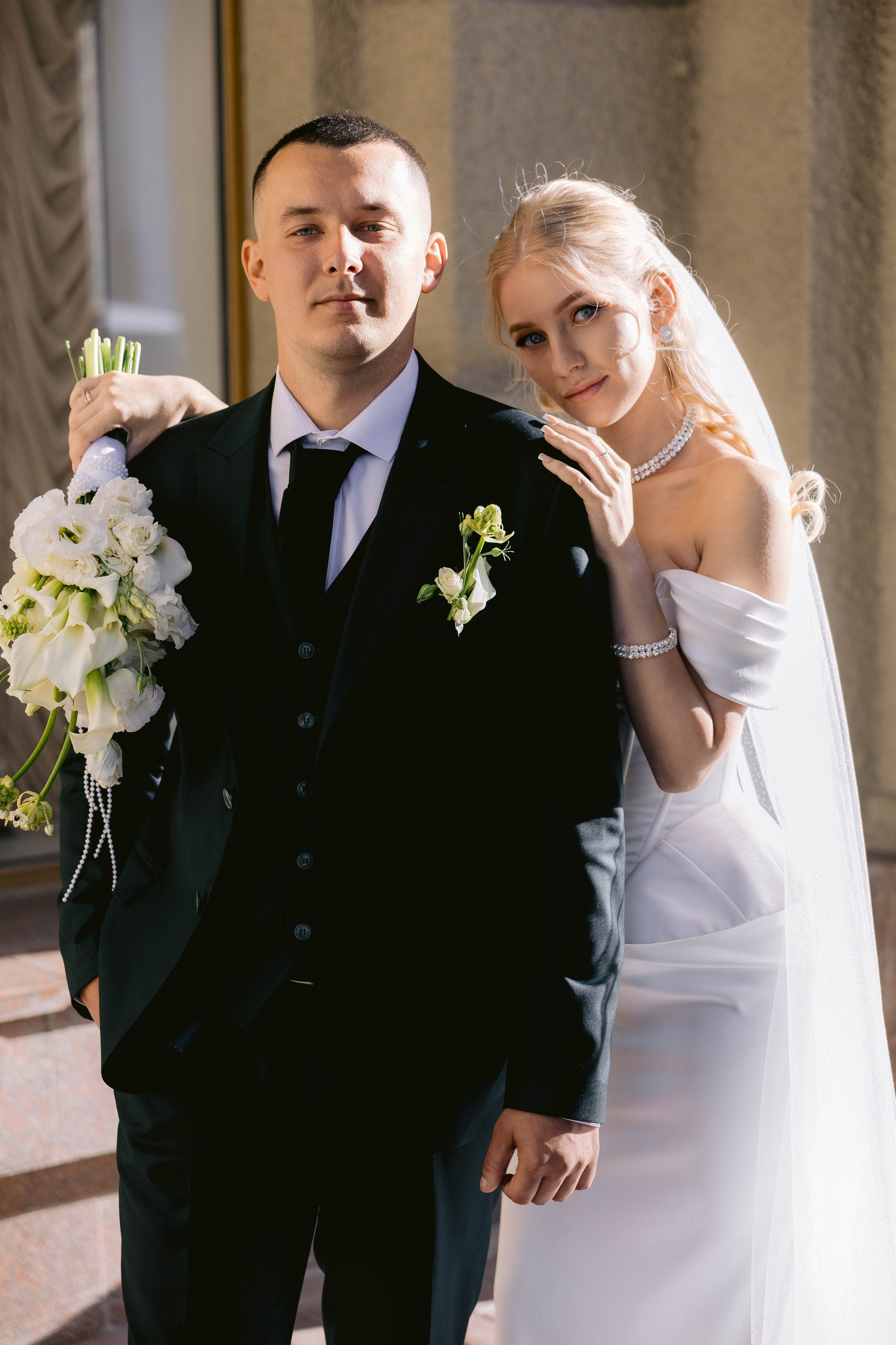 Ангелина, Ефим (прогулка после ЗАГСа). Фотограф в Волгограде Кристина Прохоренко