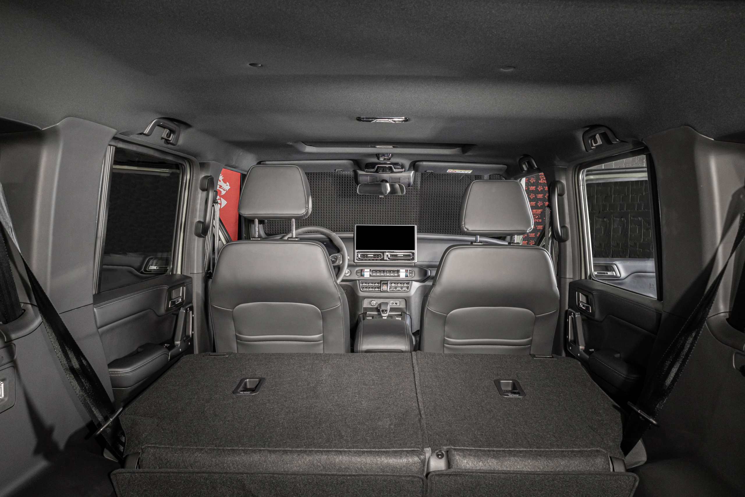 Фотосессия с мотоциклами и автомобилями. Предметный фотограф в Москве и Московской области