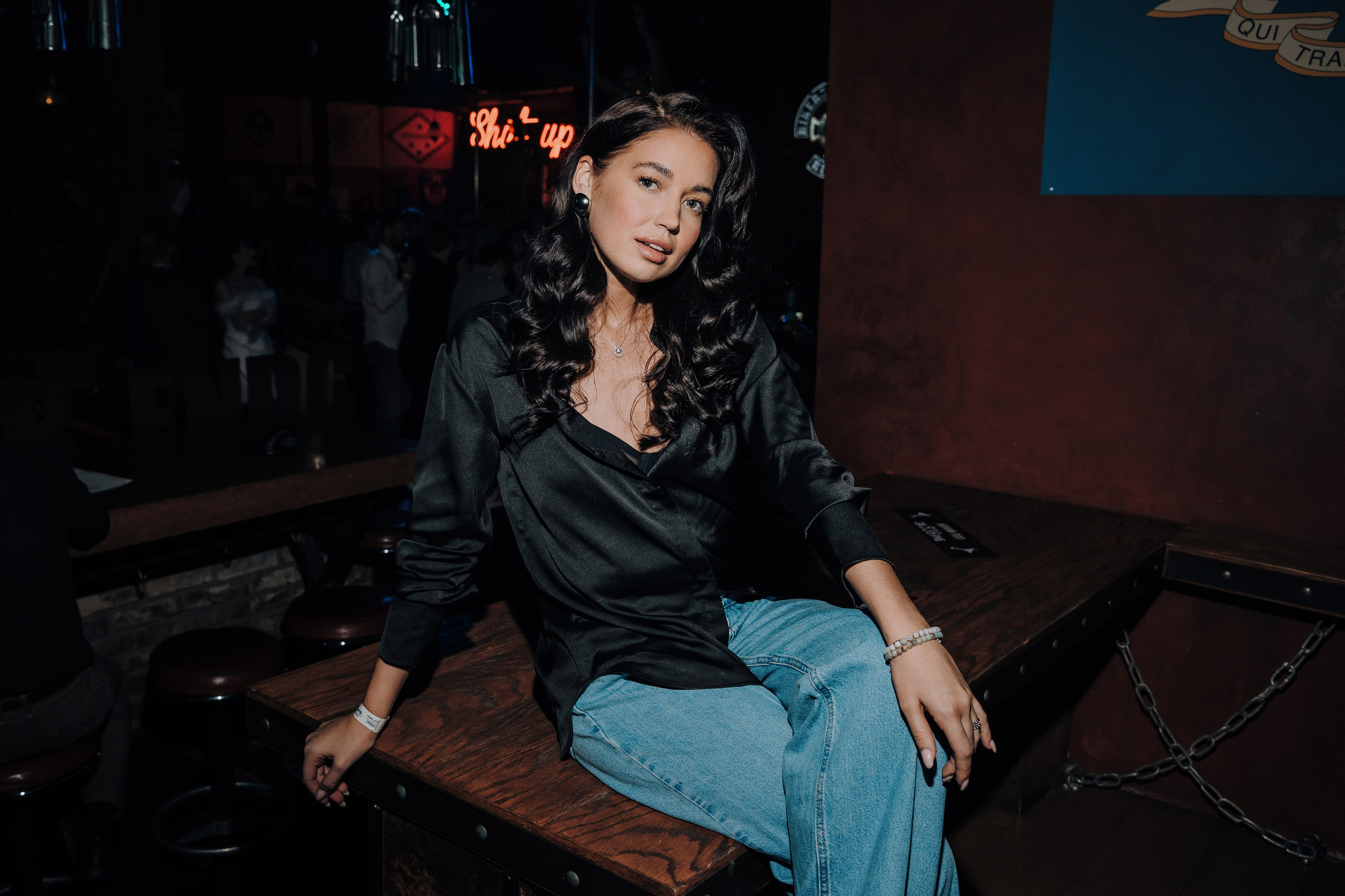 20 ЛЕТ МЕГАПОЛИС ЧЕЛЯБИНСК ХЕДЛАЙНЕР ЕЛКА. Репортажный фотограф Зуев Роман г. Челябинск