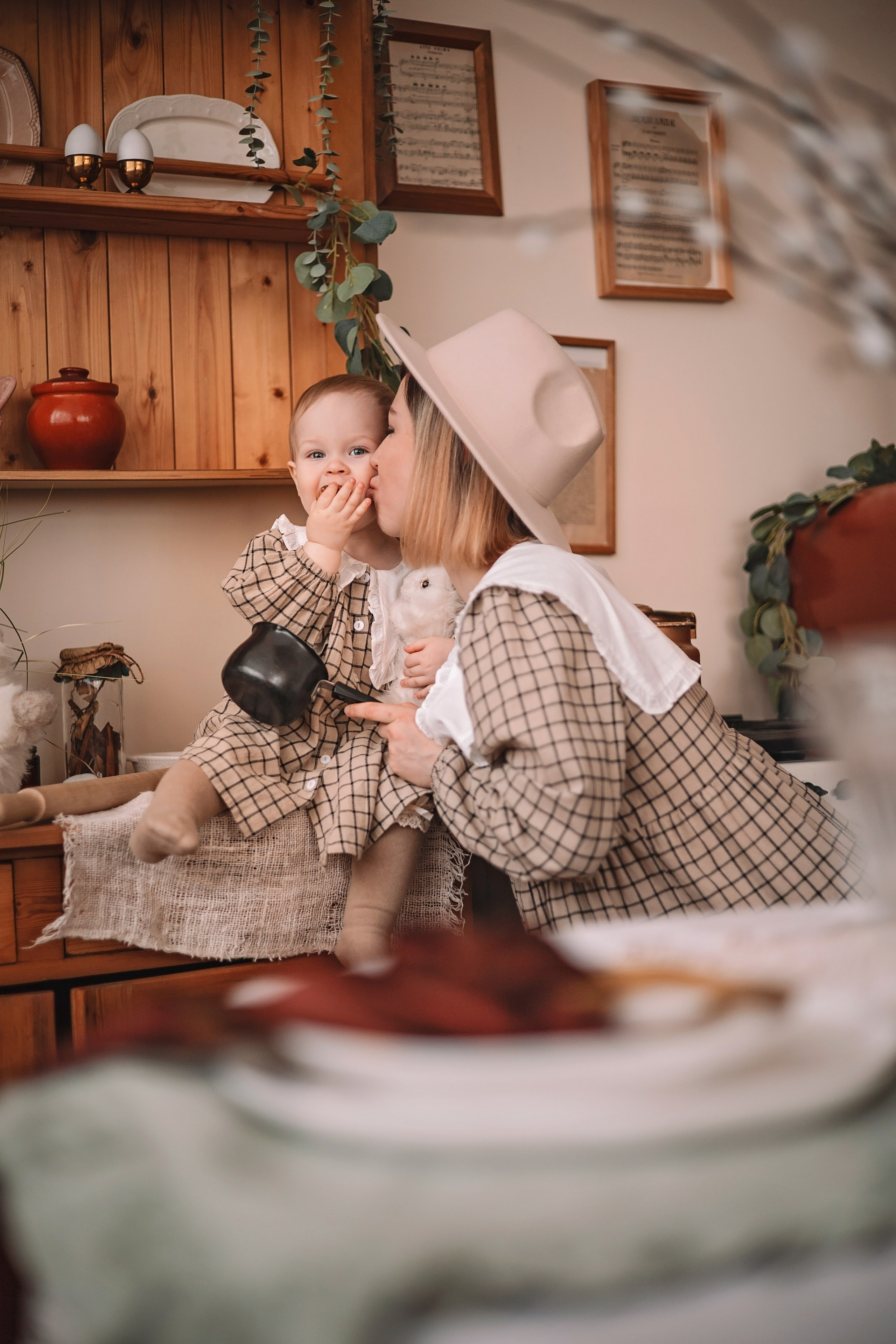 Мира и Мама