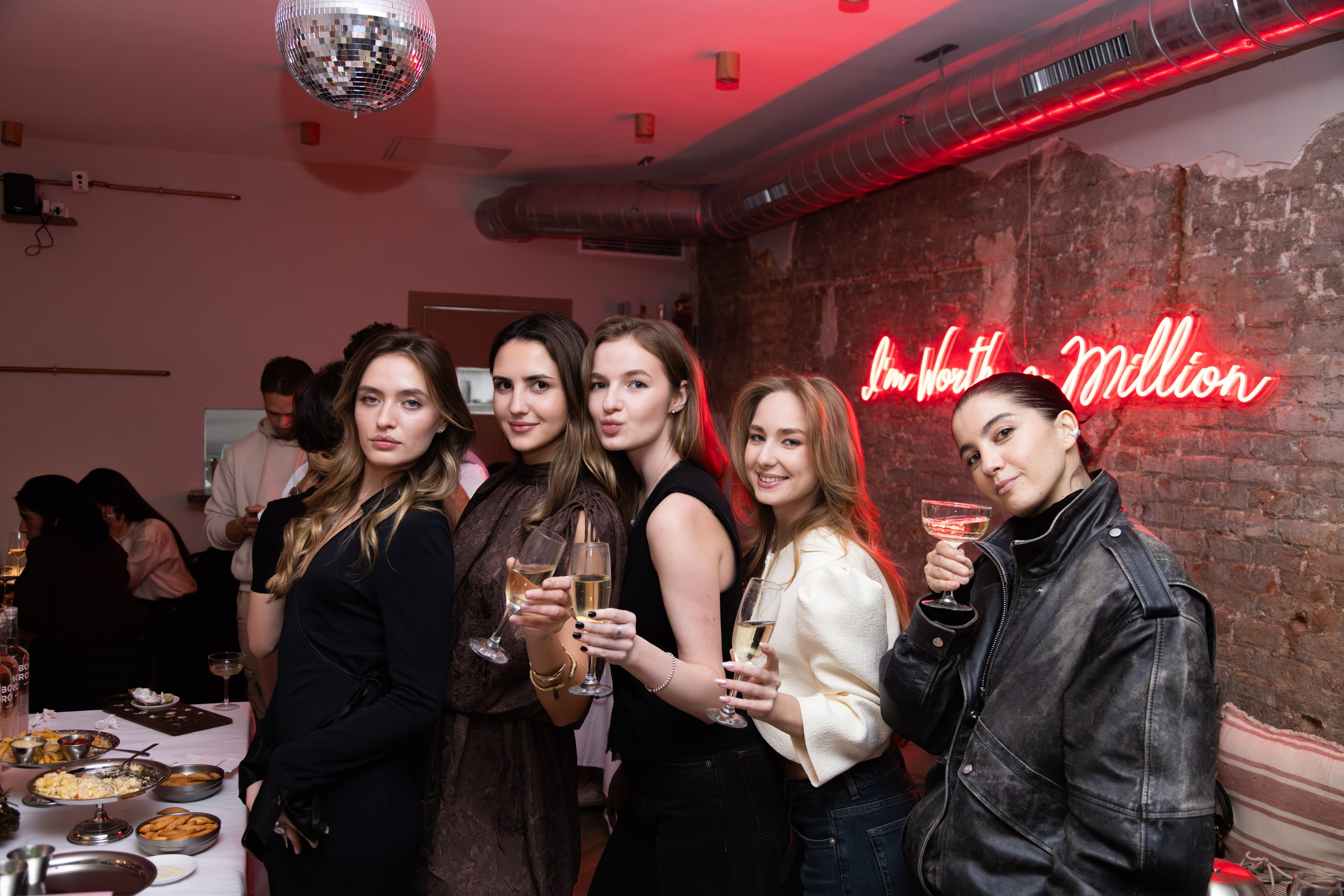 NIGHT and the CITY. Фотограф в Барселоне Валиулова Ася