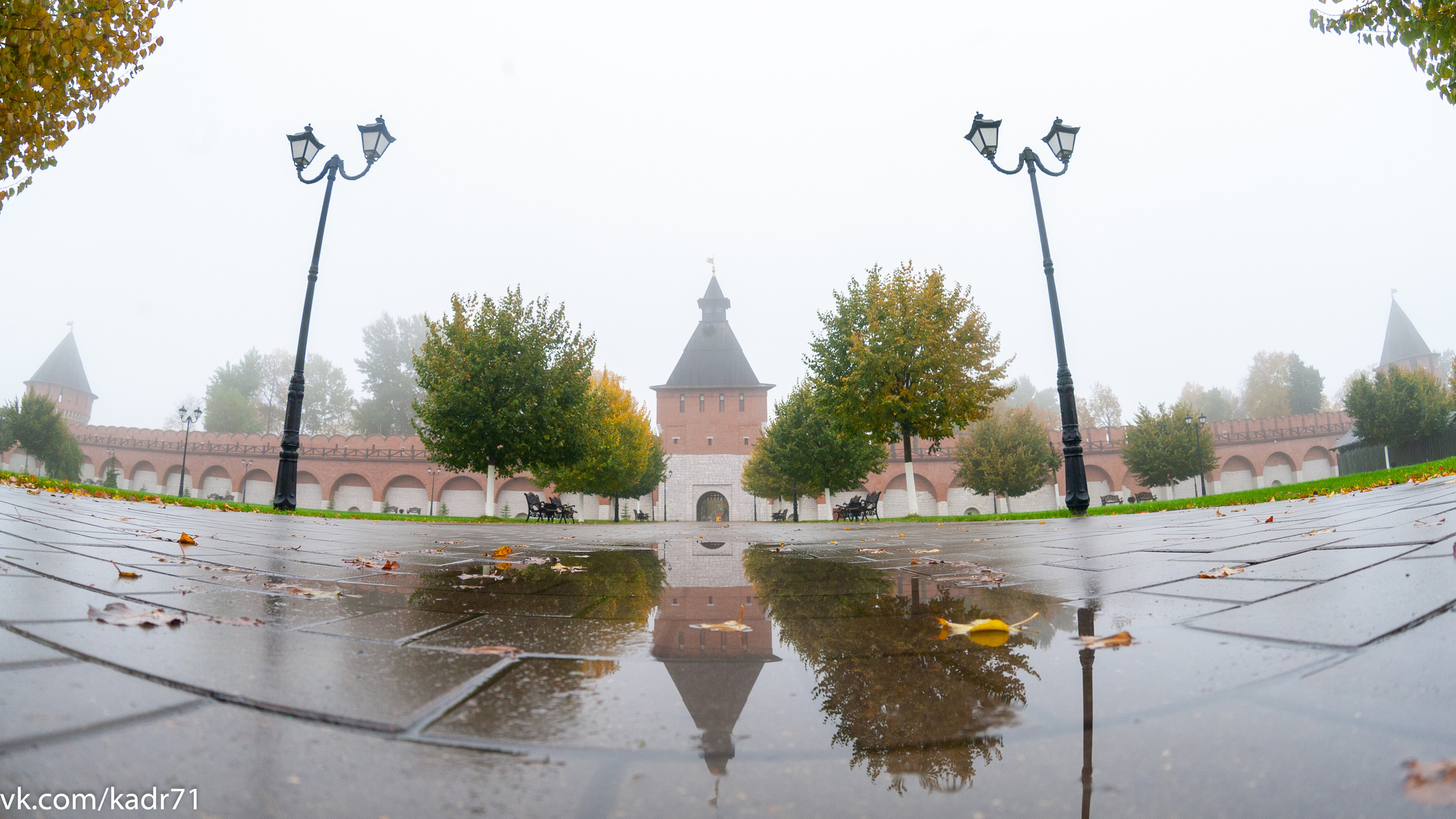 Тульский кремль осень (старенький 5Д и зенитар). Фотограф в Туле Крупский АнДРей. Фотостудия «КАДР71» в Туле