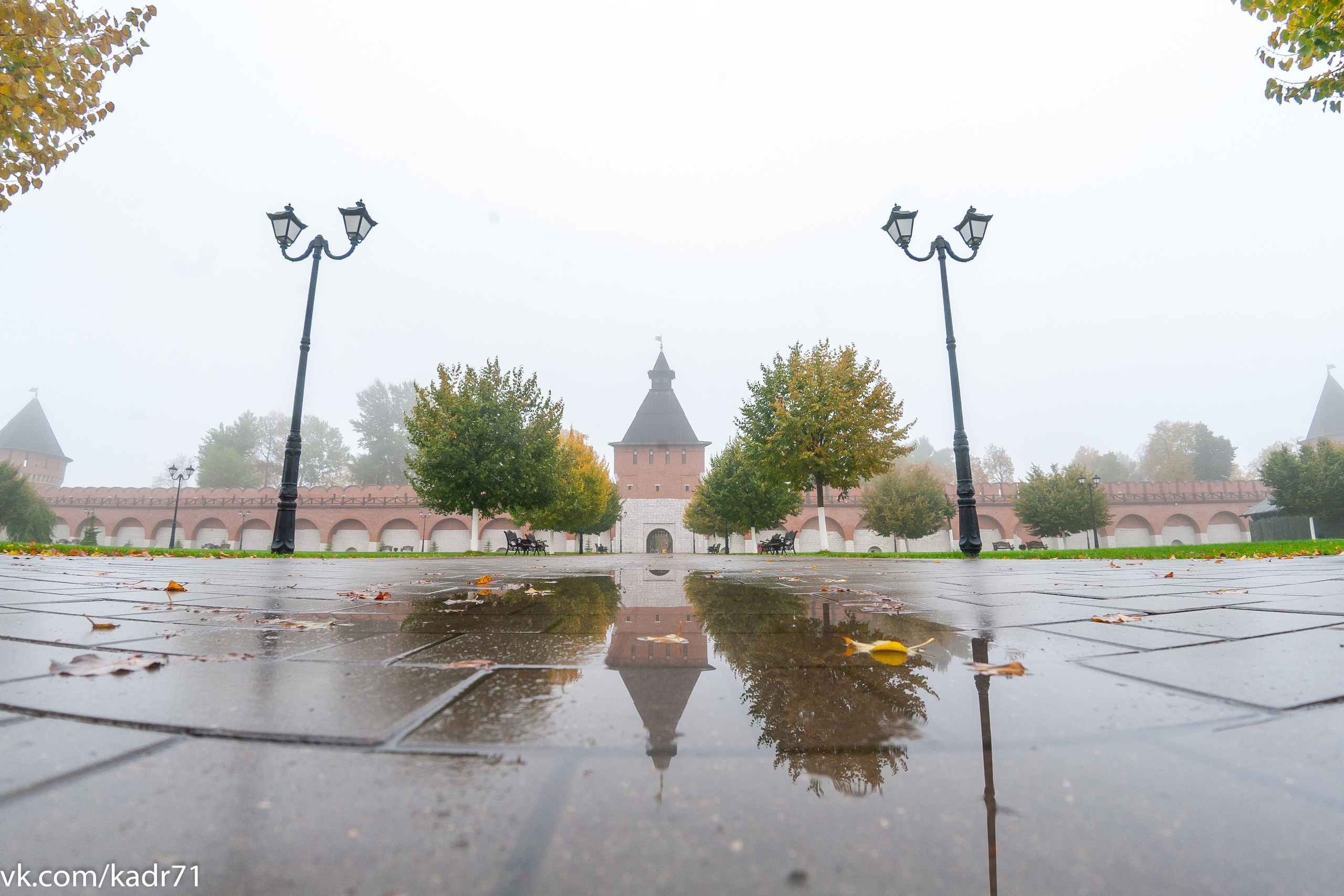 Тульский кремль осень (старенький 5Д и зенитар). Фотограф в Туле Крупский АнДРей. Фотостудия «КАДР71» в Туле
