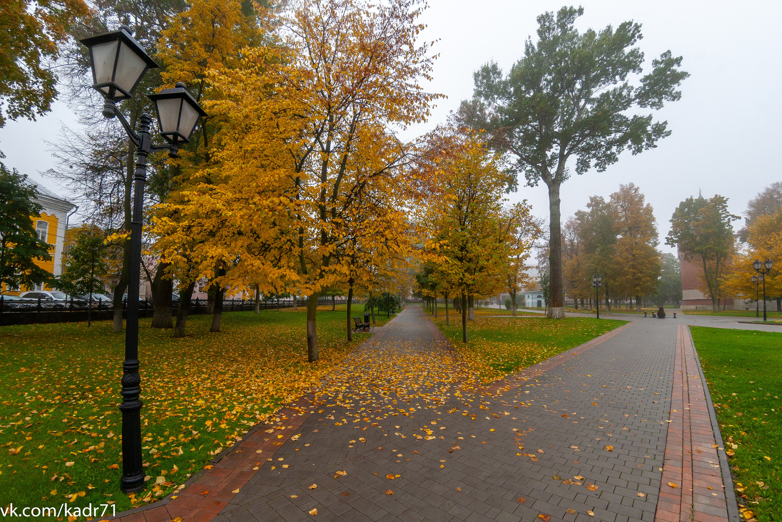 Тульский кремль осень (старенький 5Д и зенитар). Фотограф в Туле Крупский АнДРей. Фотостудия «КАДР71» в Туле
