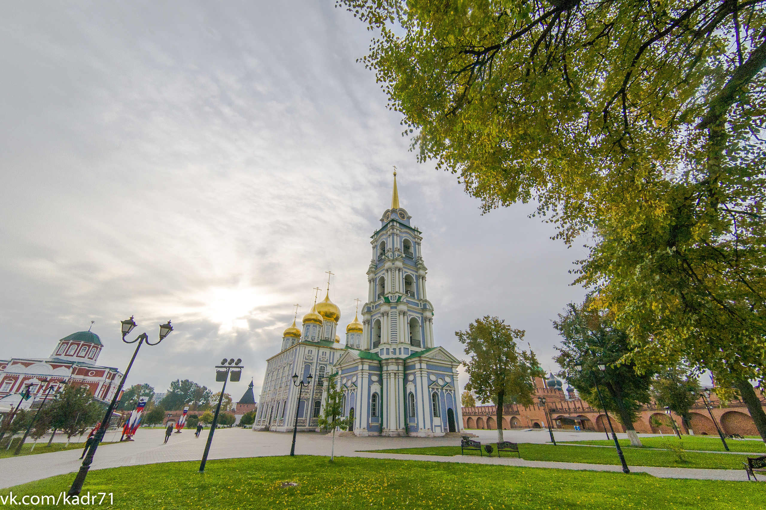 Тульский кремль осень (старенький 5Д и зенитар). Фотограф в Туле Крупский АнДРей. Фотостудия «КАДР71» в Туле