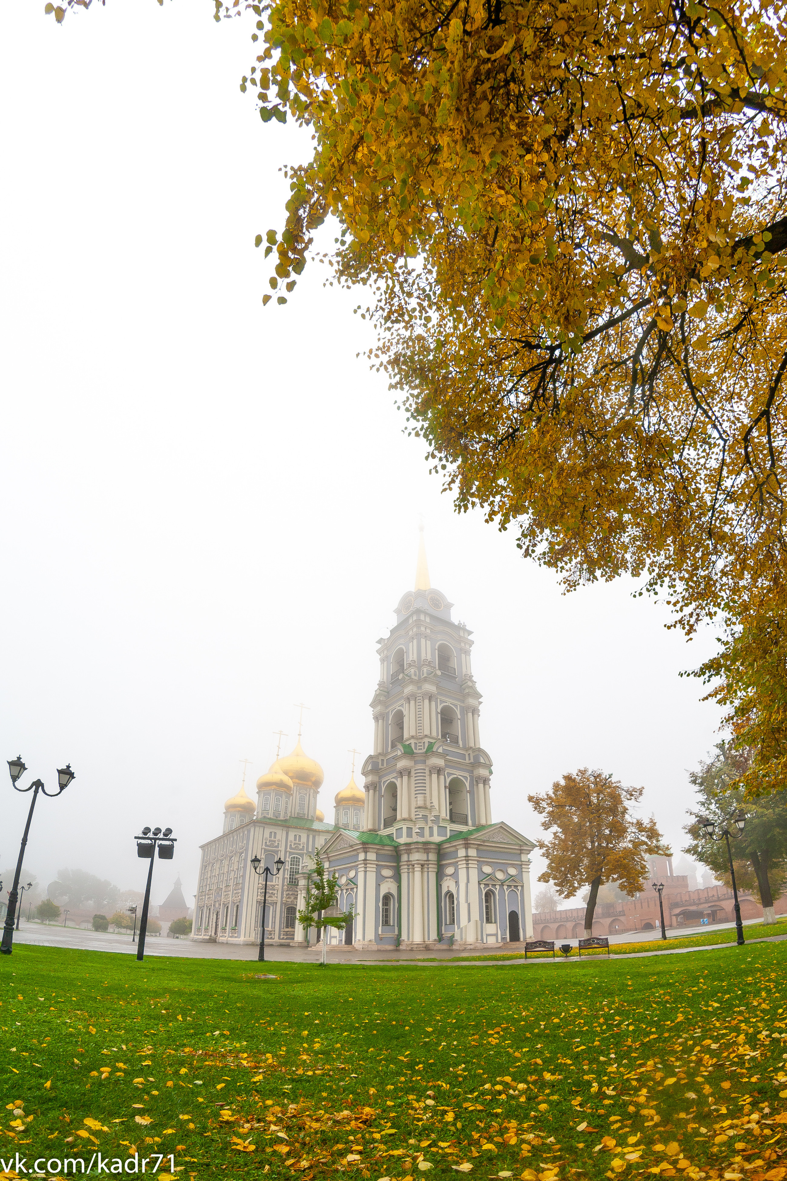 Тульский кремль осень (старенький 5Д и зенитар). Фотограф в Туле Крупский АнДРей. Фотостудия «КАДР71» в Туле