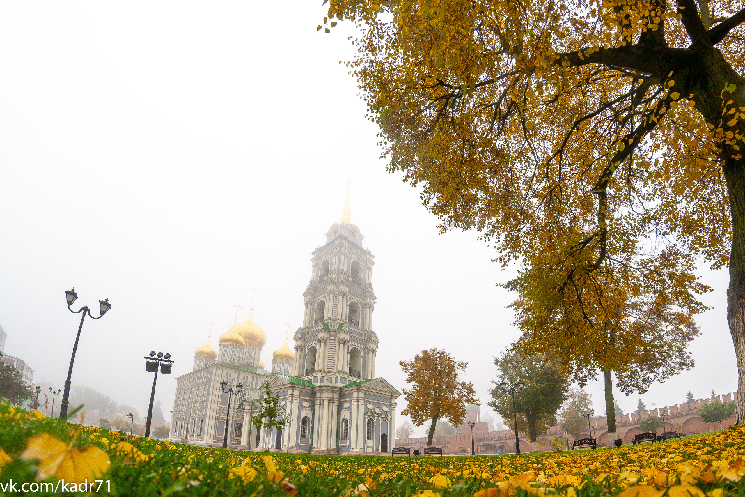 Тульский кремль осень (старенький 5Д и зенитар). Фотограф в Туле Крупский АнДРей. Фотостудия «КАДР71» в Туле