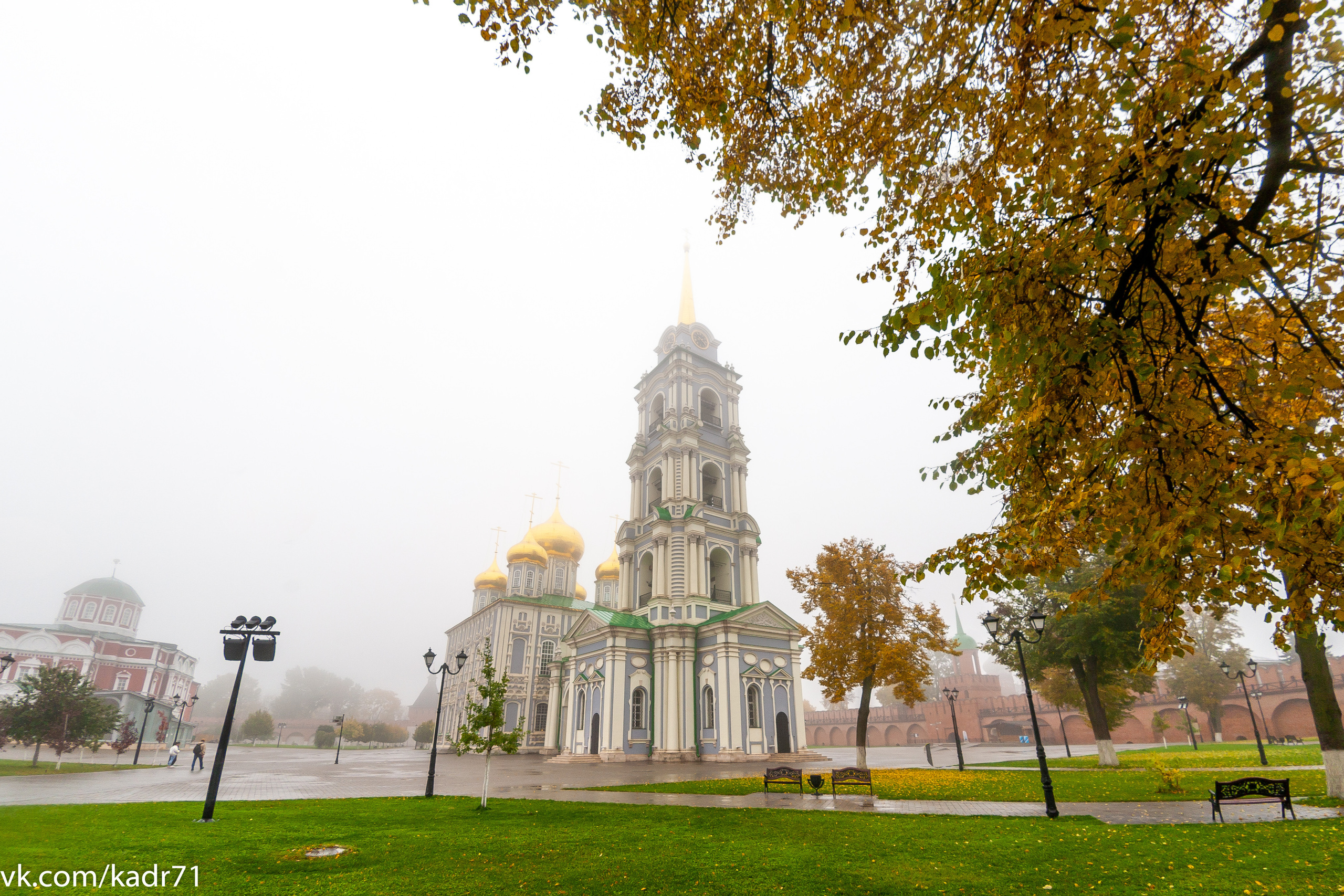 Тульский кремль осень (старенький 5Д и зенитар). Фотограф в Туле Крупский АнДРей. Фотостудия «КАДР71» в Туле