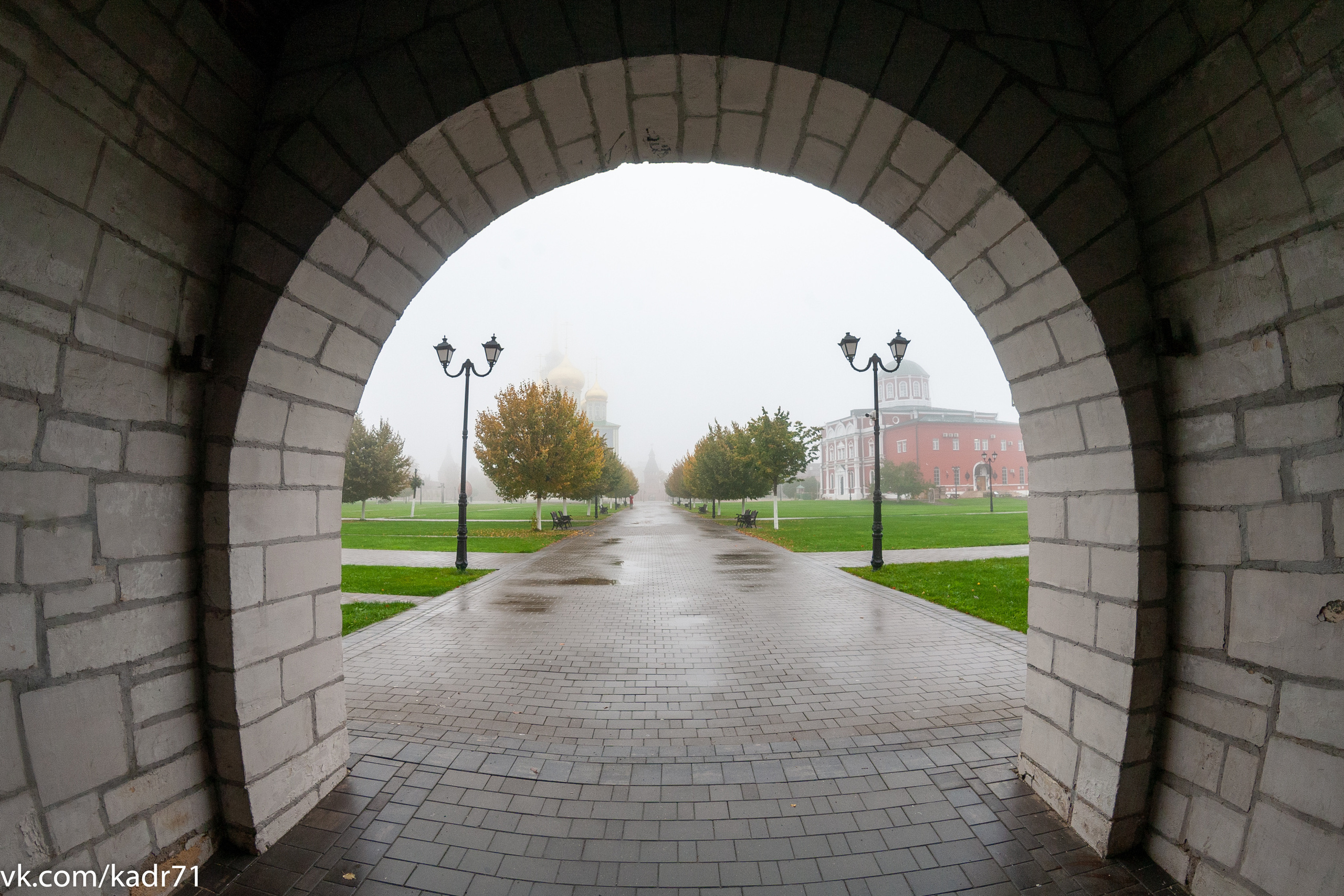 Тульский кремль осень (старенький 5Д и зенитар). Фотограф в Туле Крупский АнДРей. Фотостудия «КАДР71» в Туле