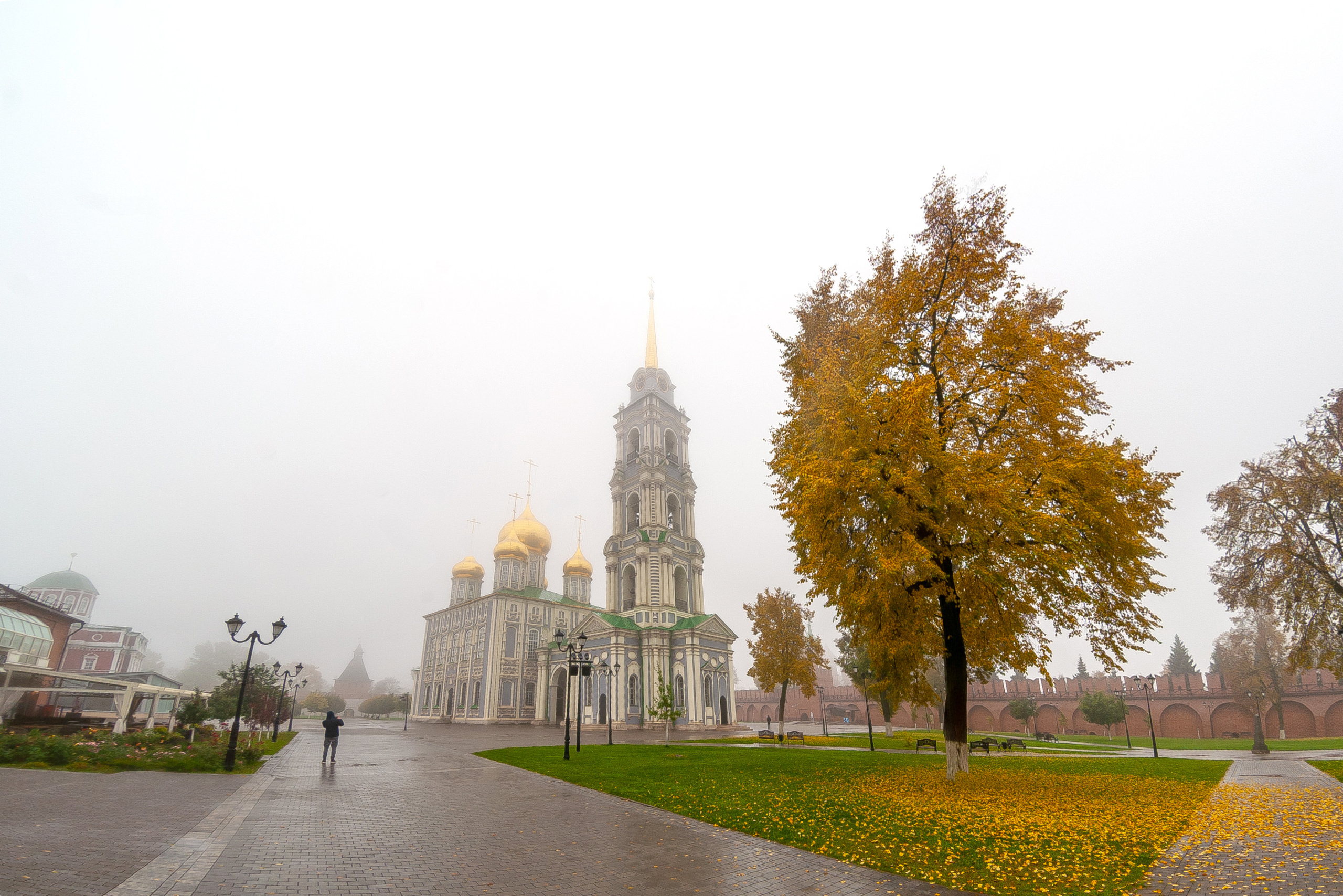 Тульский кремль осень (старенький 5Д и зенитар). Фотограф в Туле Крупский АнДРей. Фотостудия «КАДР71» в Туле