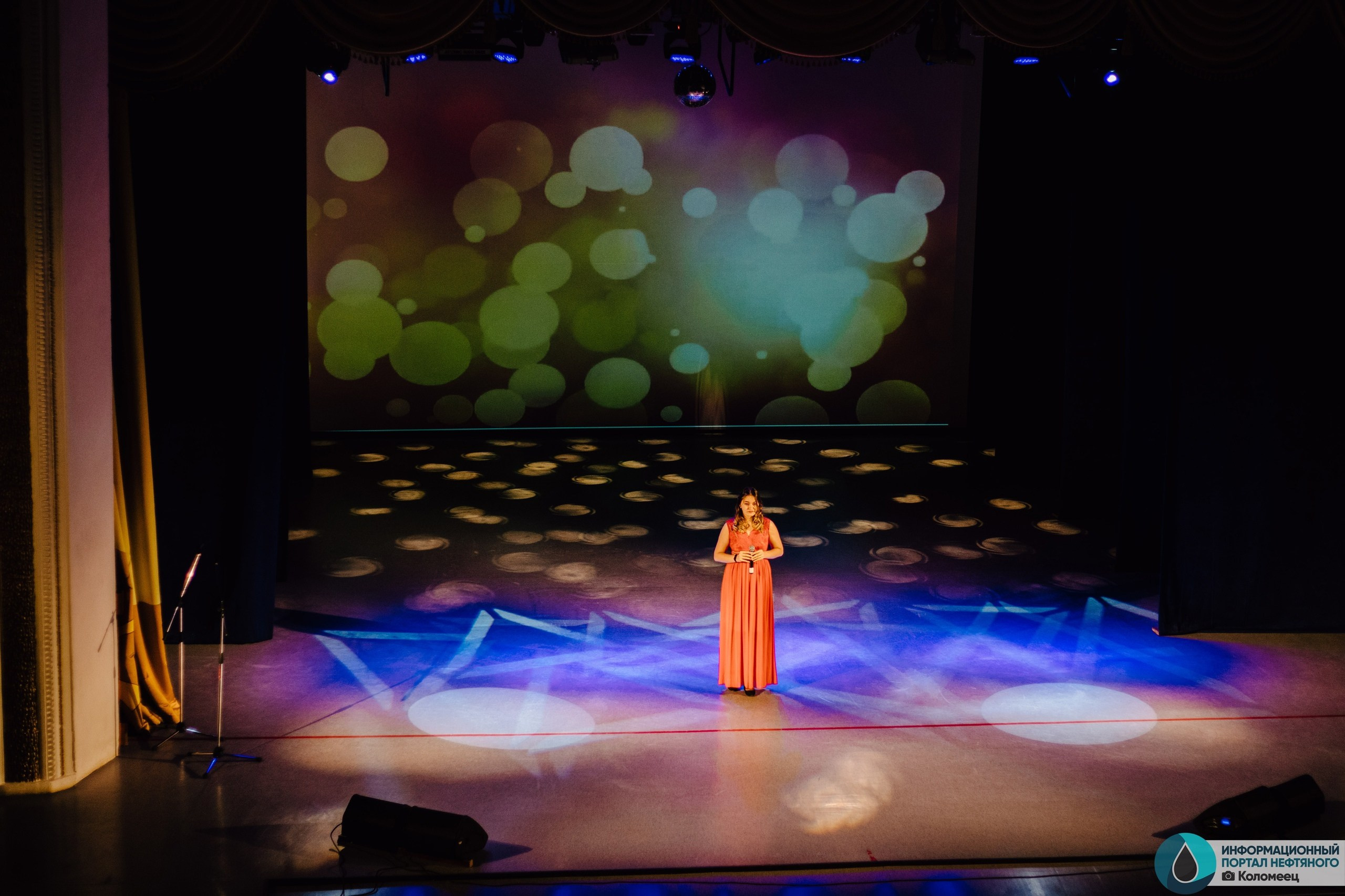 Фотоотчёт с концертов во дворце молодёжи УГНТУ в Уфе. Свадебный и семейный фотограф в Уфе и Башкирии Дмитрий Коломеец