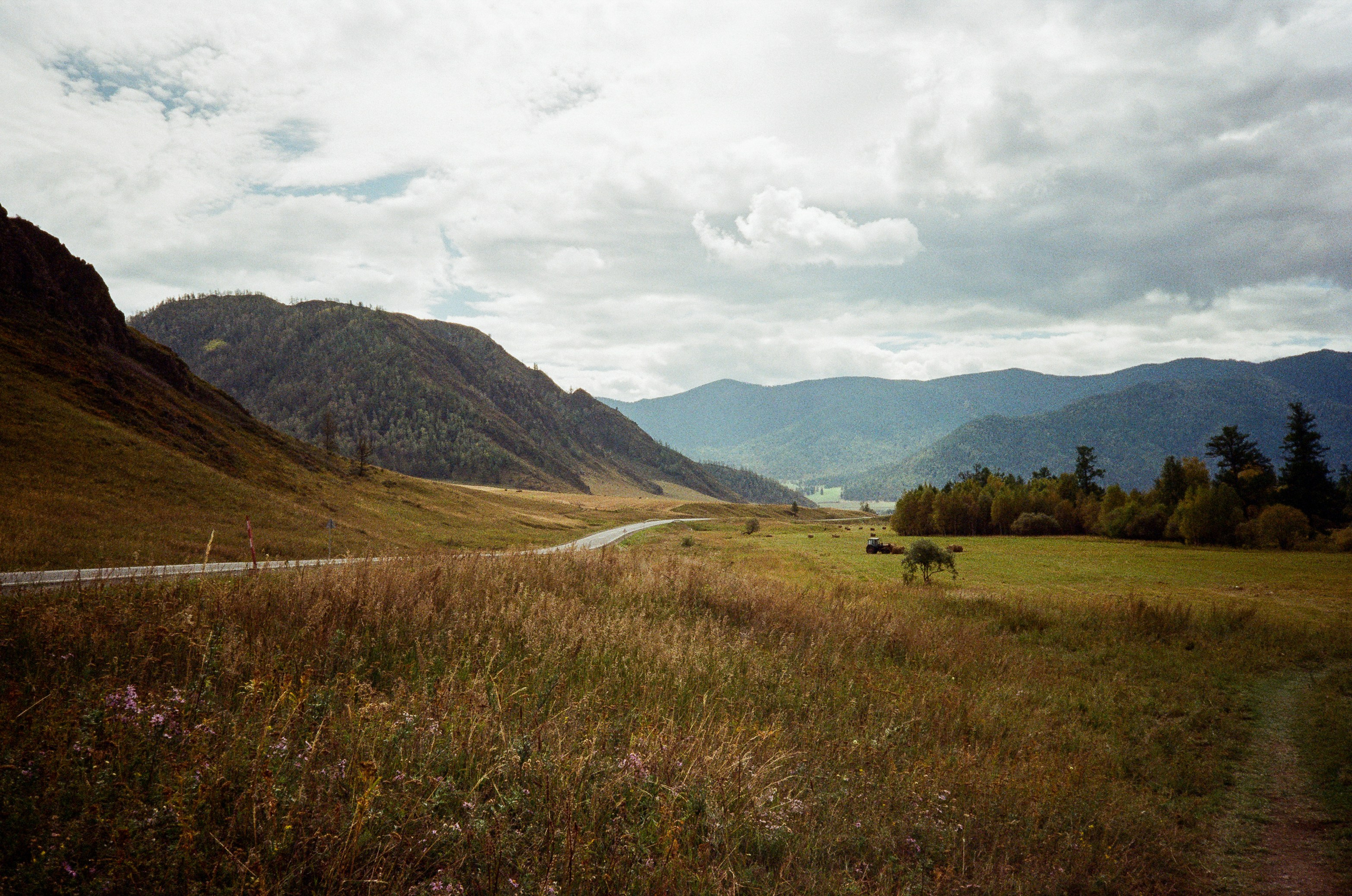 От Семинского перевала до Чике-Тамана. Чуйский тракт. Фотограф-документалист Мария Осокина
