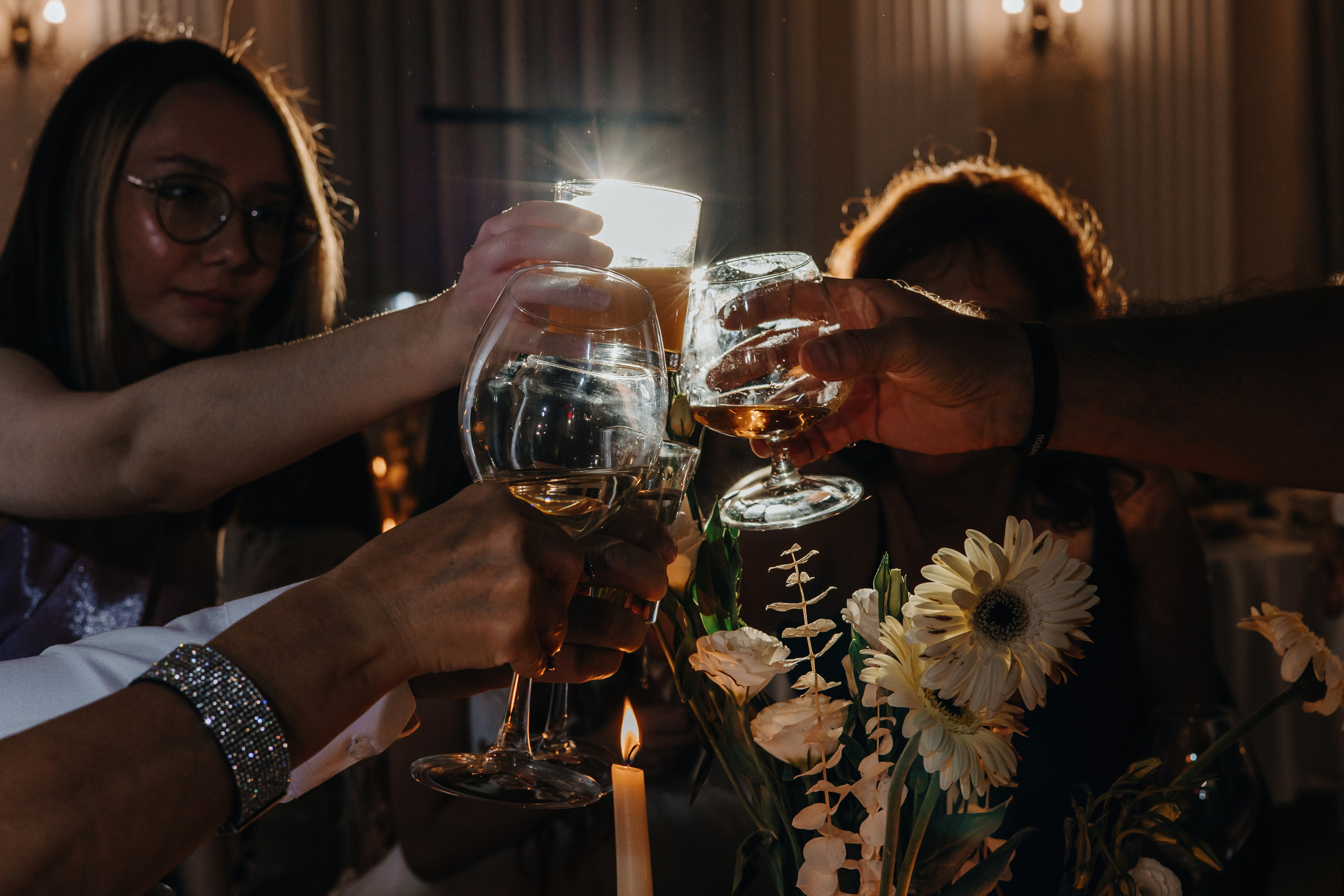 Саша и Саша. Свадебный фотограф и видеограф Когай Дмитрий и Юлия