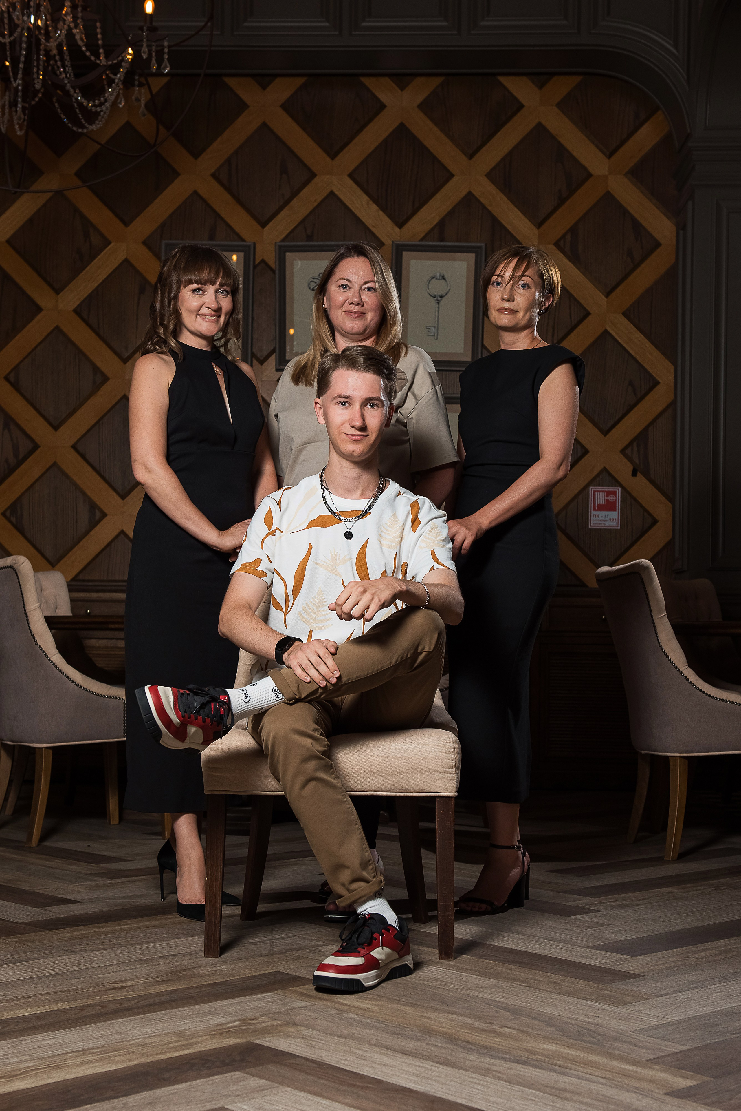 Выпускной 11 класс Гермес. Фотограф Саратов Юлия Петрова