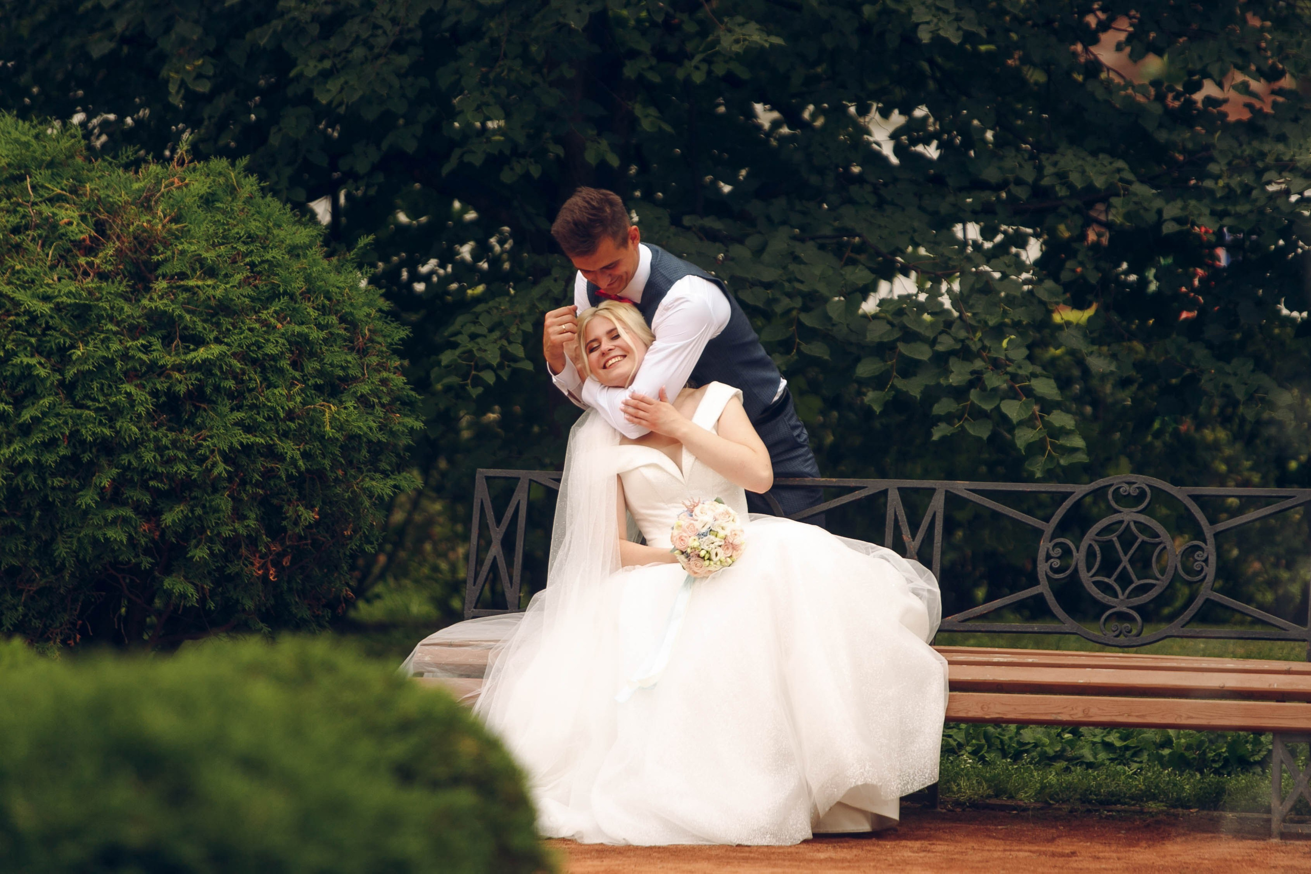 Загс и фотопрогулка. Ваш репортажный фотограф Артемий Антонов