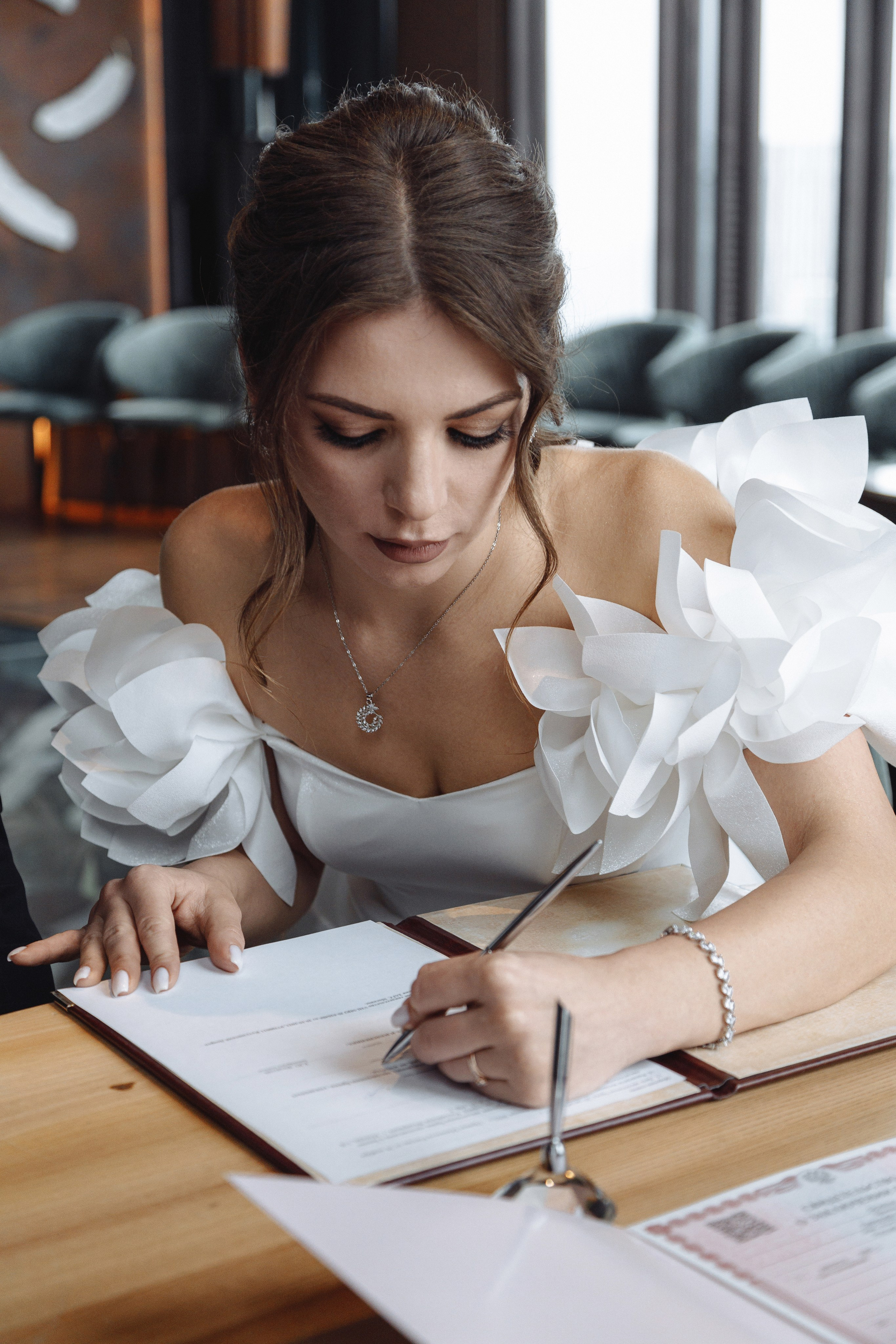 регистрация брака в Москва-Сити, Башня Око ресторан "Birds", стоимость свадебного фотографа, Гладков Дмитрий, примеры фото