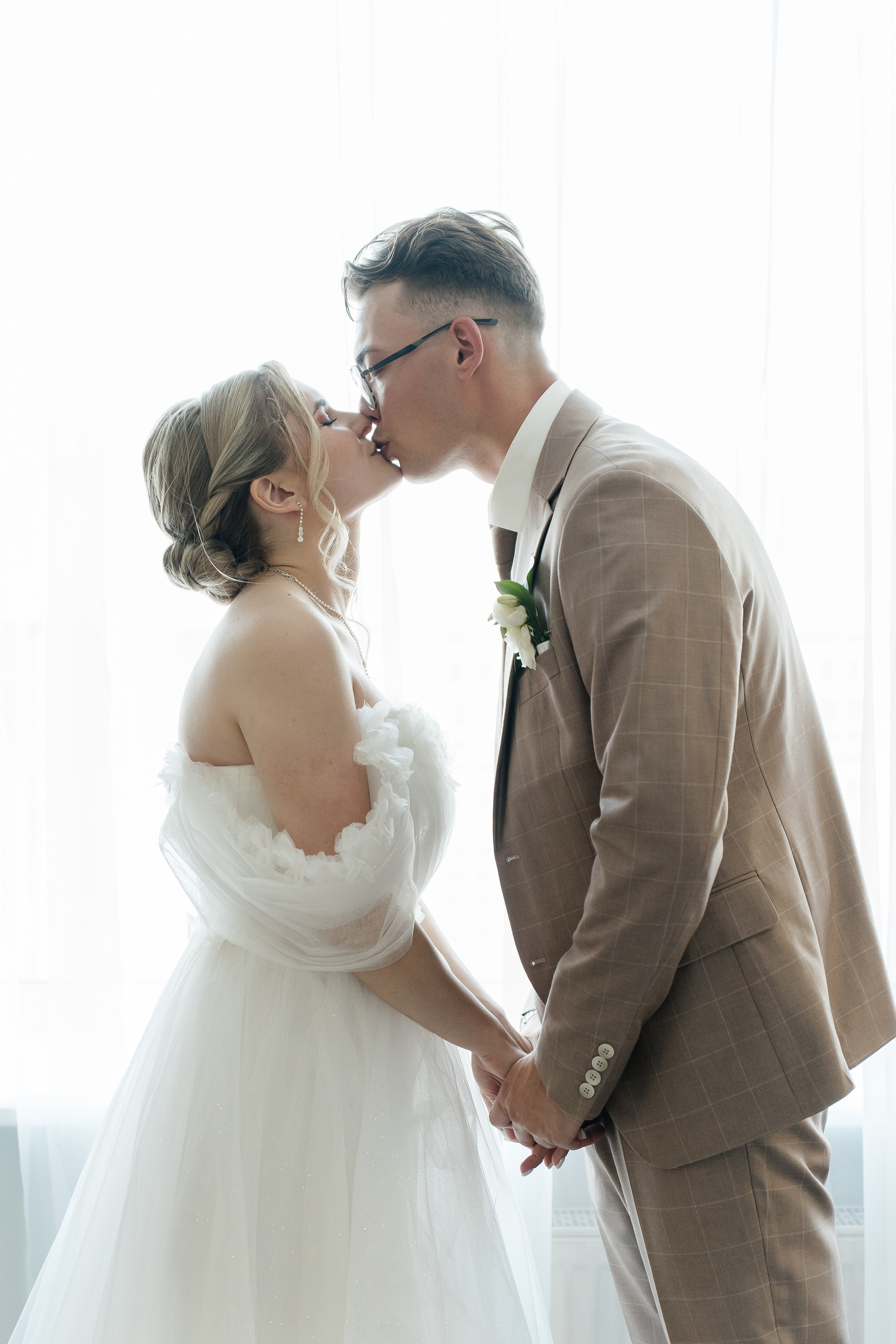 City Center. Для тех, кто не ждёт удачи, а создаёт её. Каждая фотосессия — это твой момент, твой стиль, твой успех. 📸