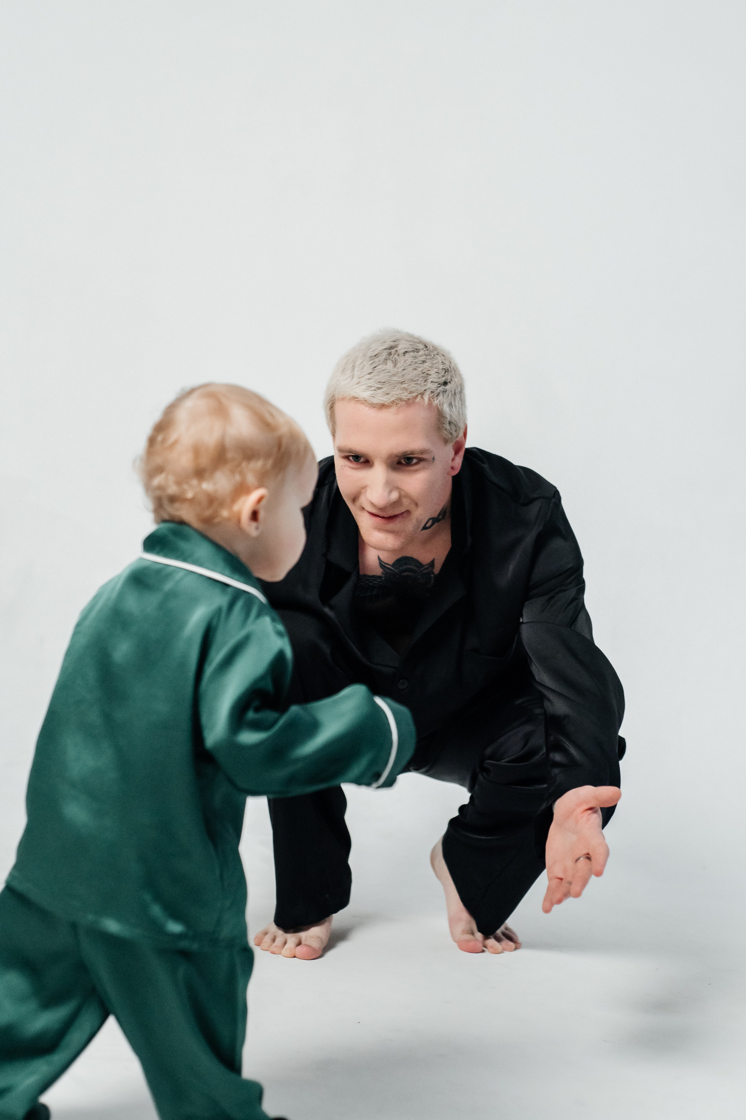 Мама, папа, дочь (атласные пижамы). Фотограф в Дзержинске Наташа Баева