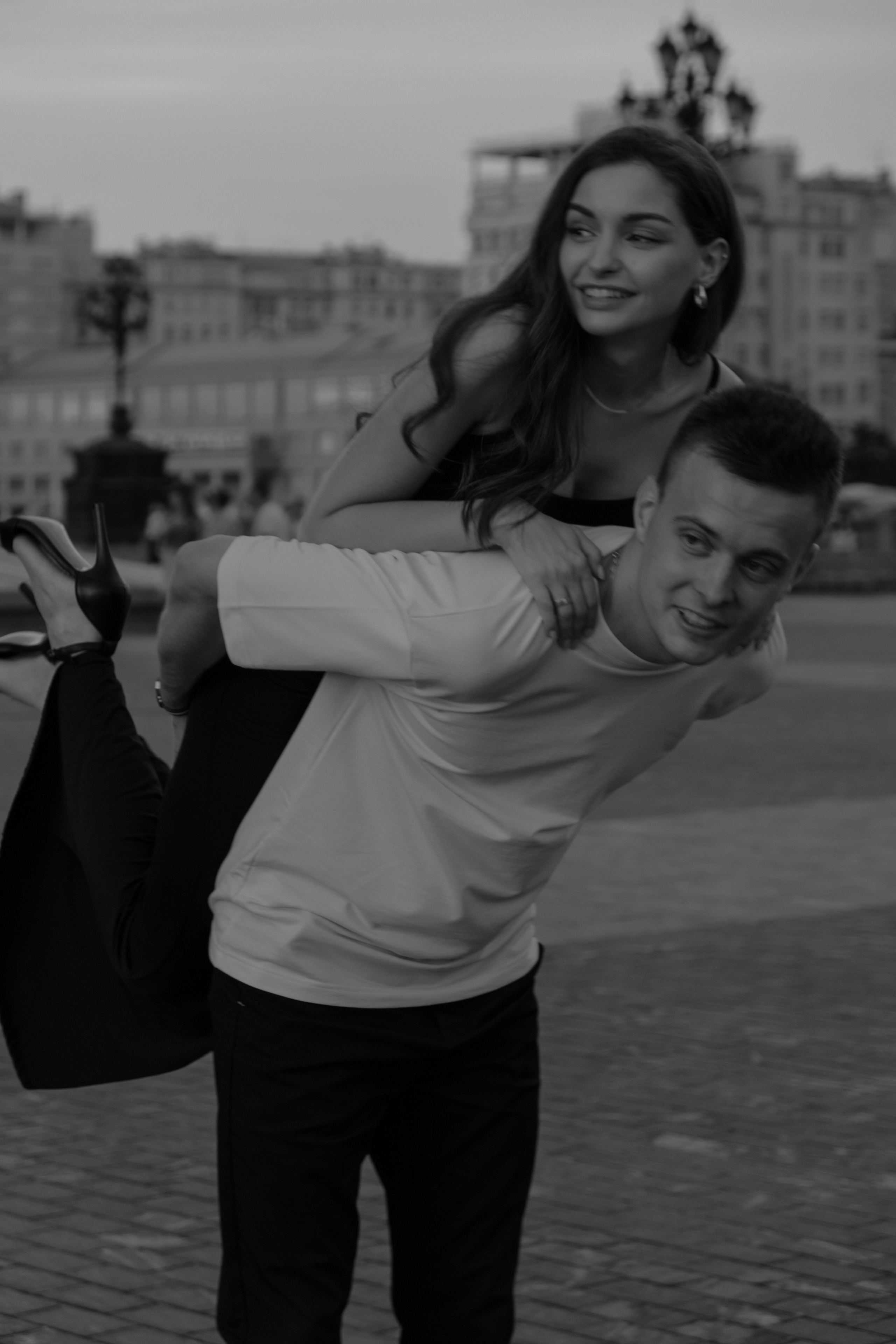 Прогулка на набережной. Мари — фотограф и видеограф из Москвы