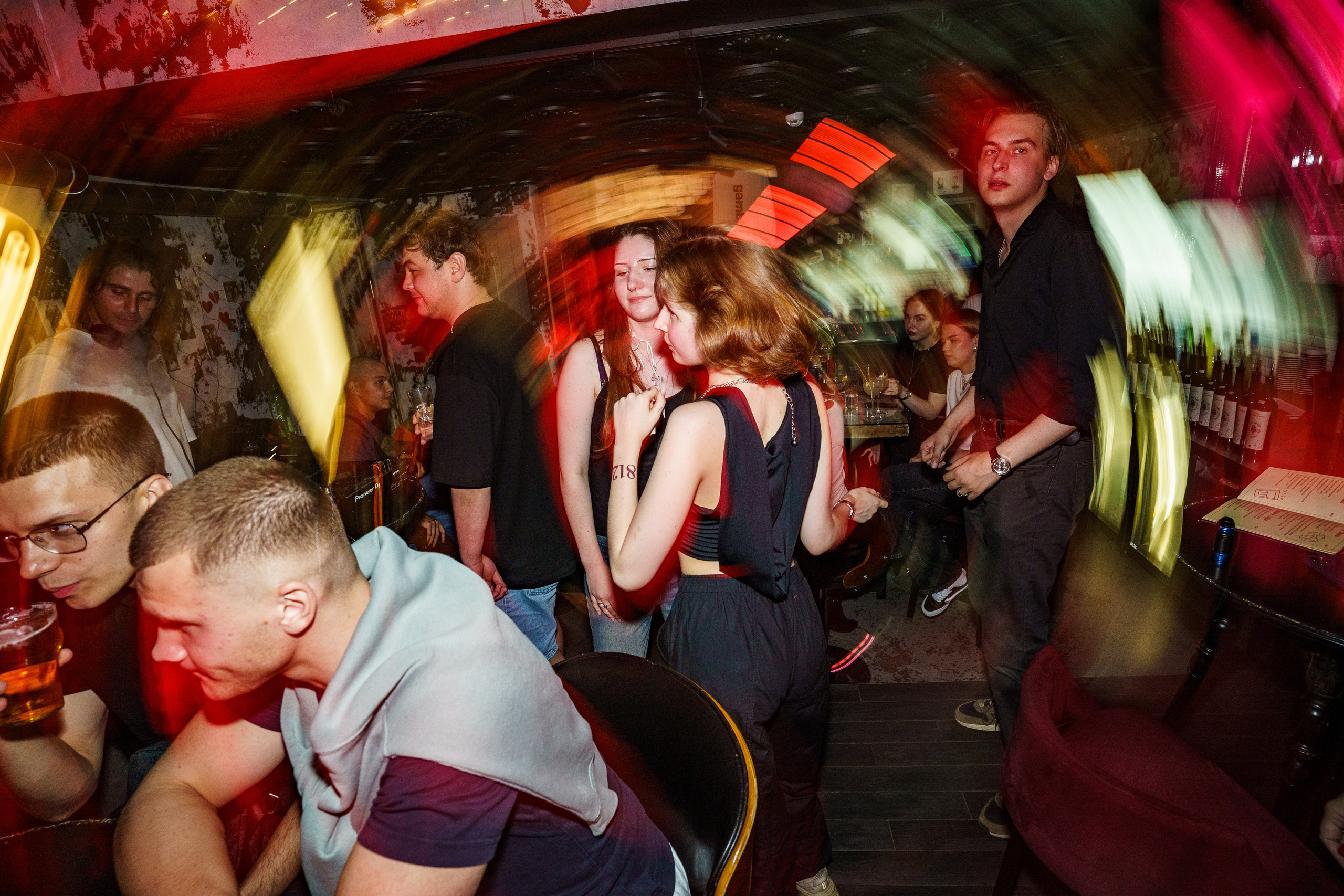 Бар разбитых сердец. DJ Guitacidelli. Концертный и репортажный фотограф в Санкт-Петербурге Слава Пахомов