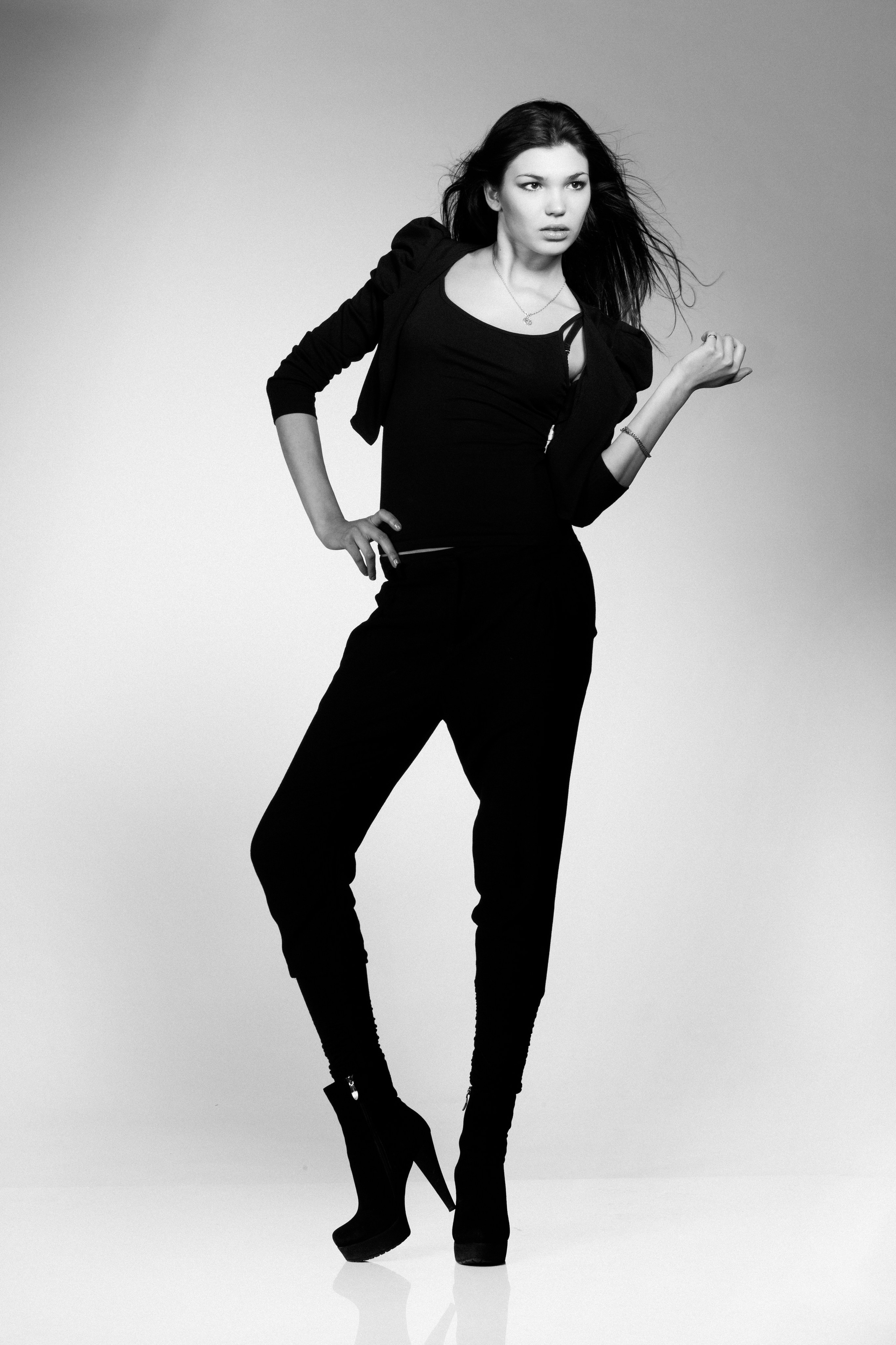 FASHION ЧБ. Профессиональный фотограф Дугинов Николай | Екатеринбург