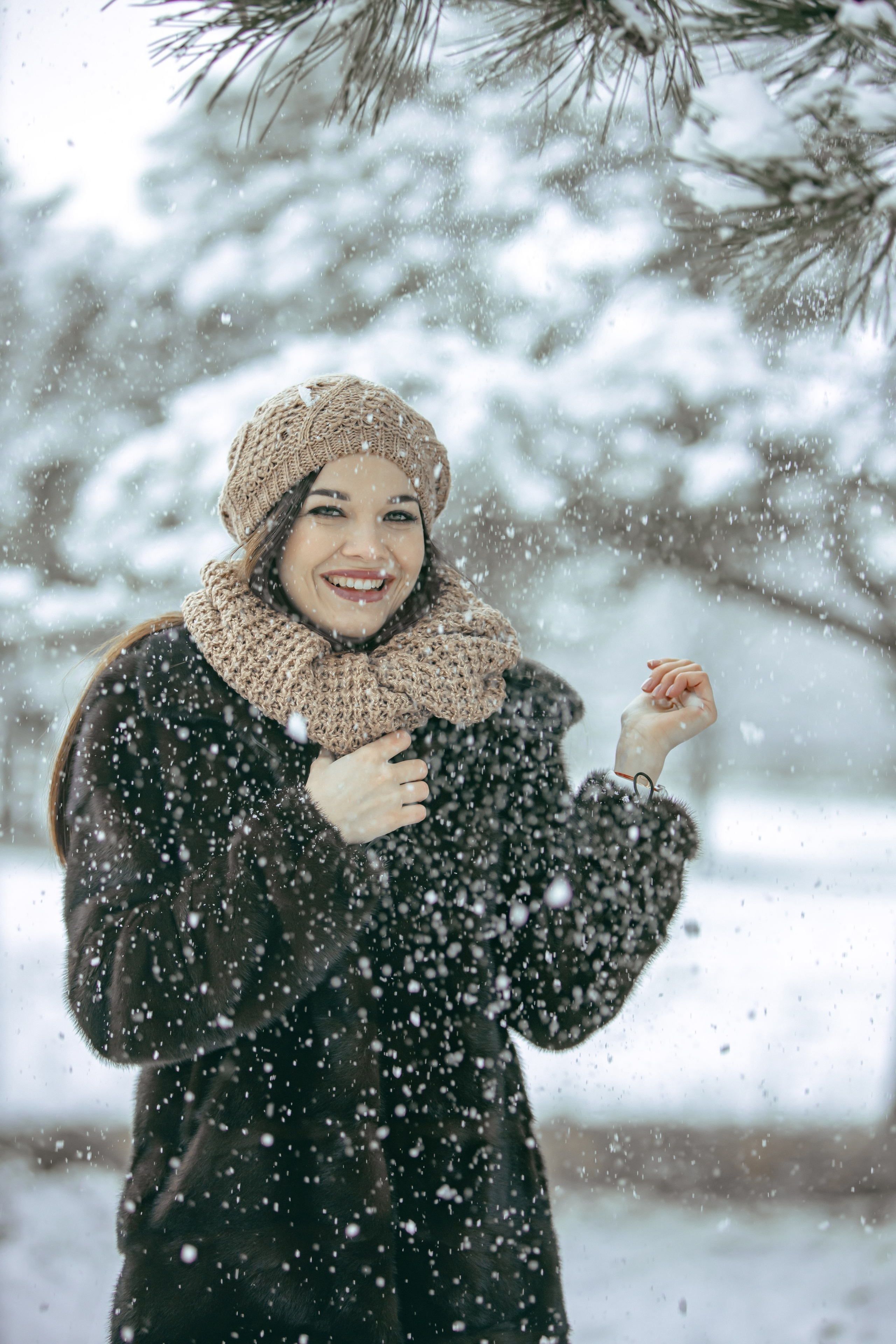Зима. Профессиональный фотограф и видеооператор