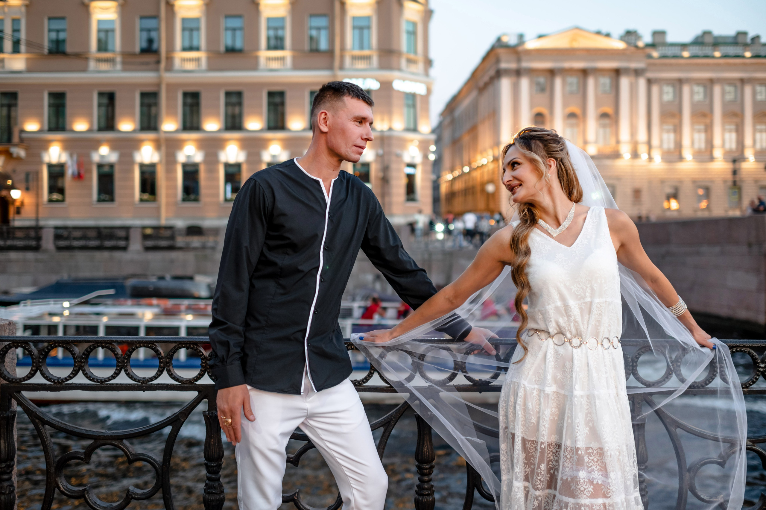 Екатерина и Андрей (свадебная фотосессия в вечернем Петербурге). Портретный, семейный и свадебный фотограф в Санкт-Петербурге и в Пушкине Ширяев Денис