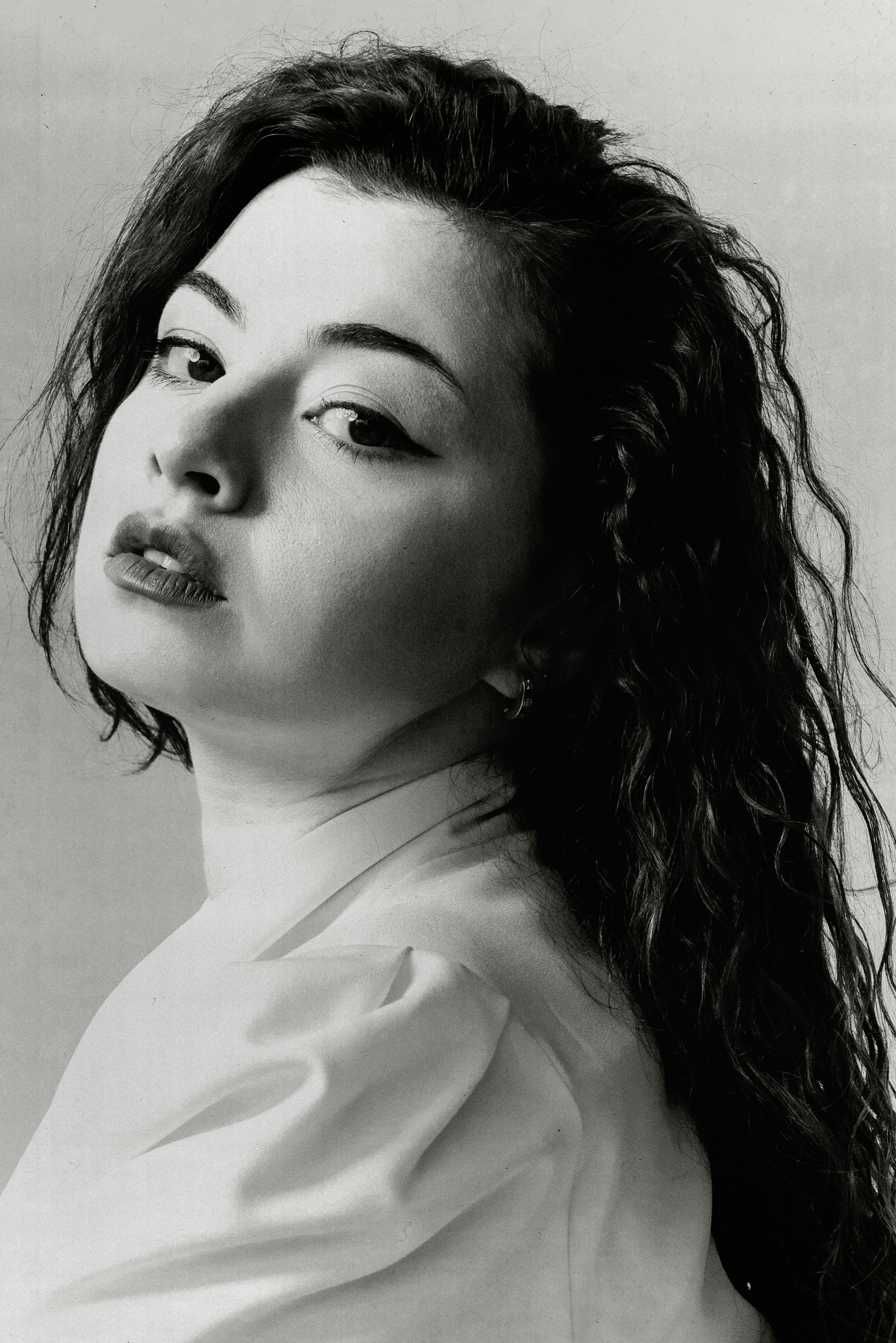 Женские портреты. Главная