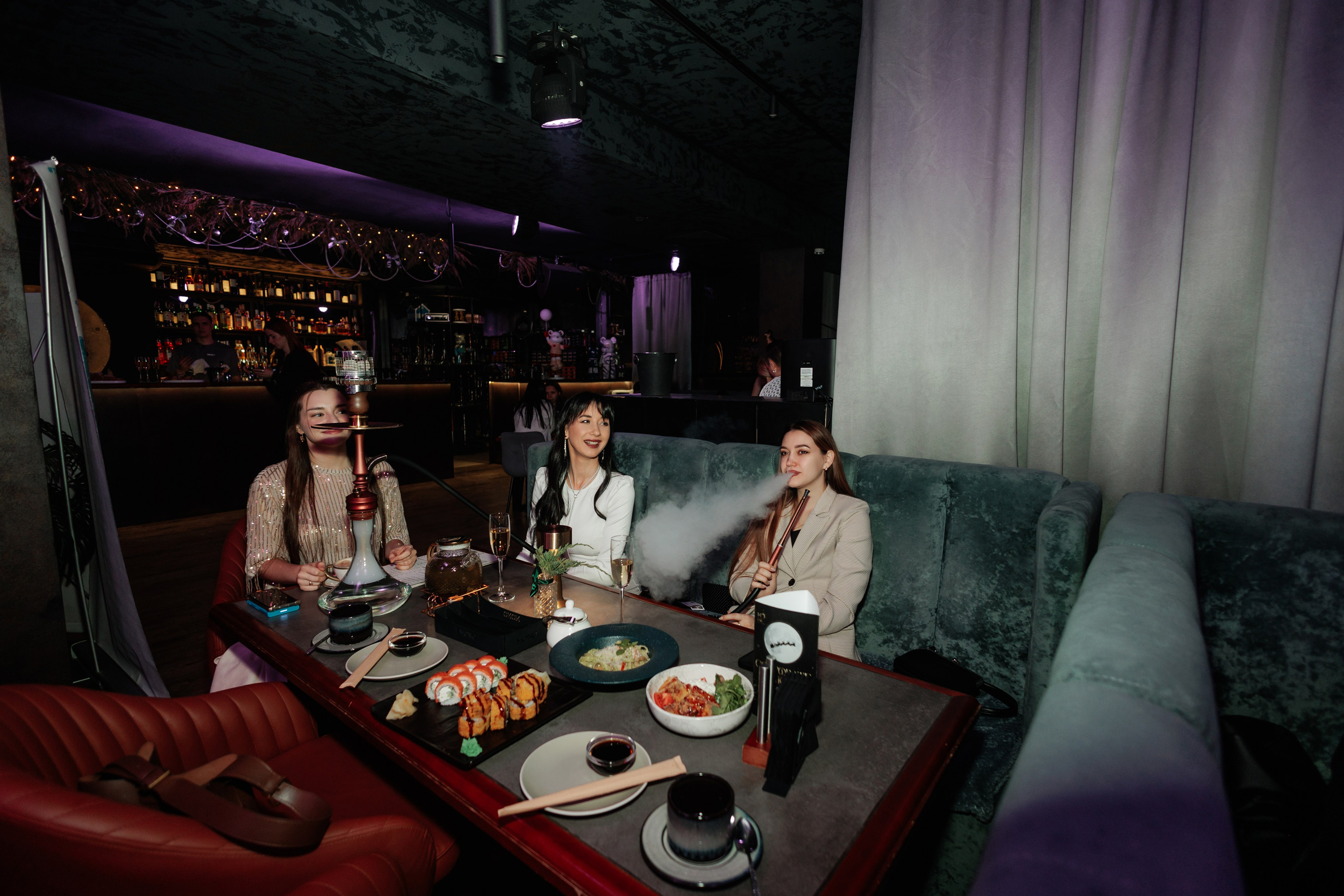 Репортаж Mona. Фотограф Саратов Анастасия