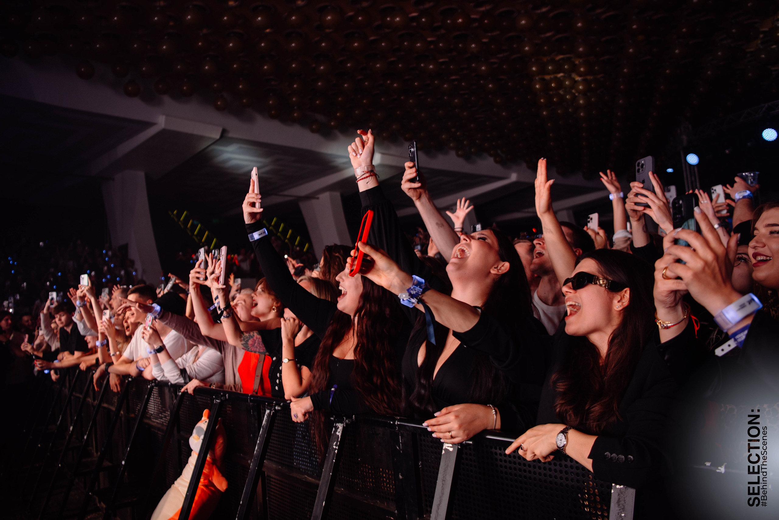 Меладзе | MAC conf '25. Портретный фотограф в Ереване и Челябинске Шаханская Ольга