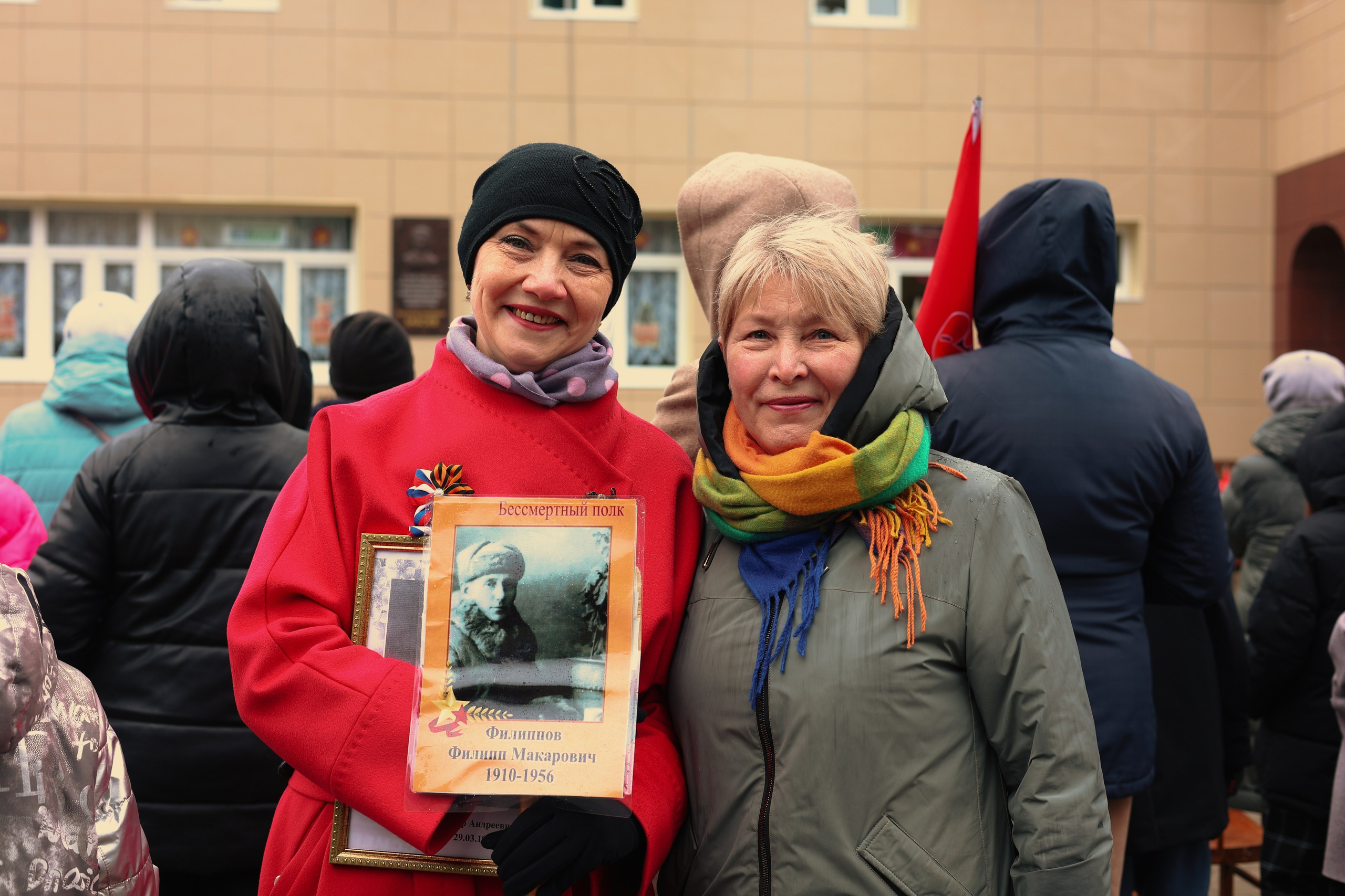 9 мая — «Родной дом». Фотограф в городе Киров Денис Вербин