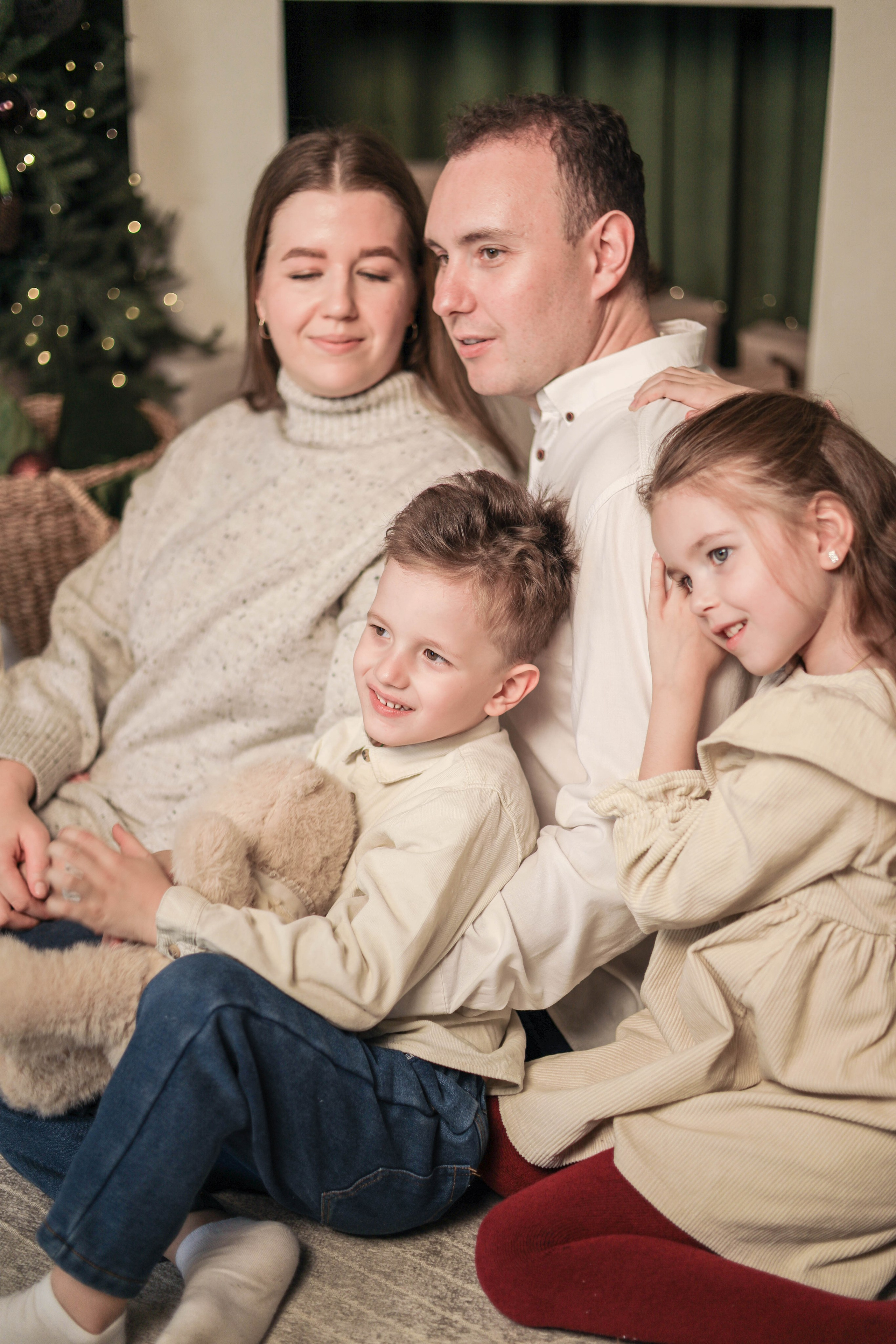 Детская семейная фотосессия в Алматы — профессиональный детский фотограф. Фотограф Алматы