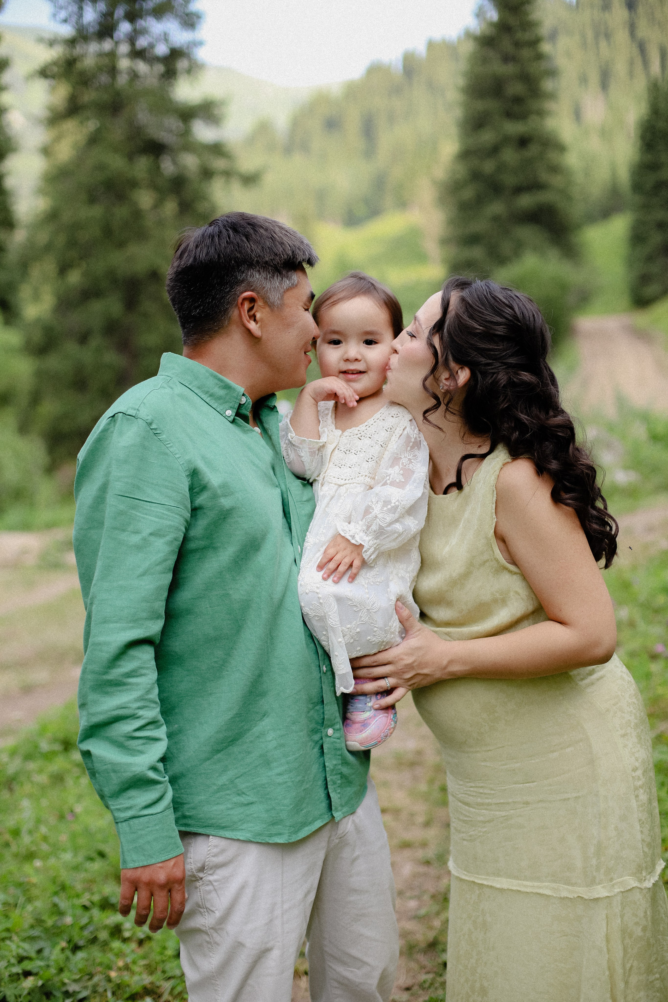 В горах. Фотограф в Алматы и Москве Даша Пушкина