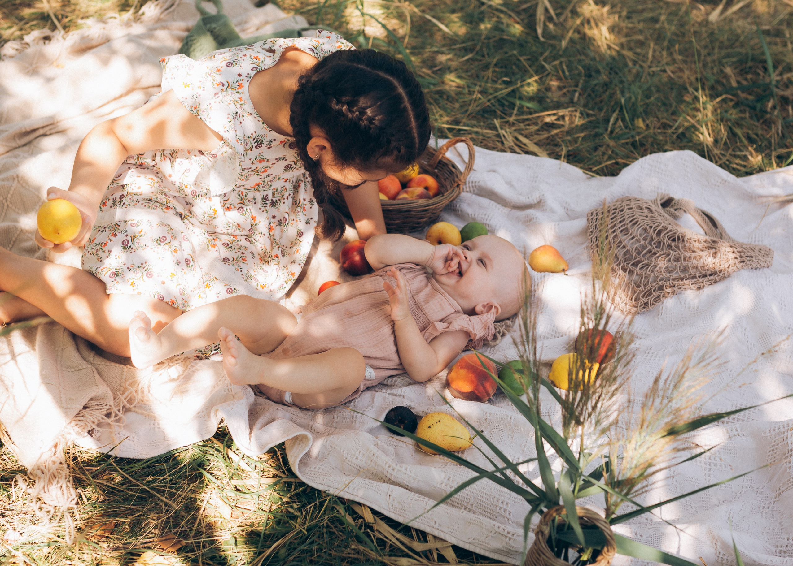 Девочки в березовой роще. Фотограф в Приморско-Ахтарске Марьяна Чопко