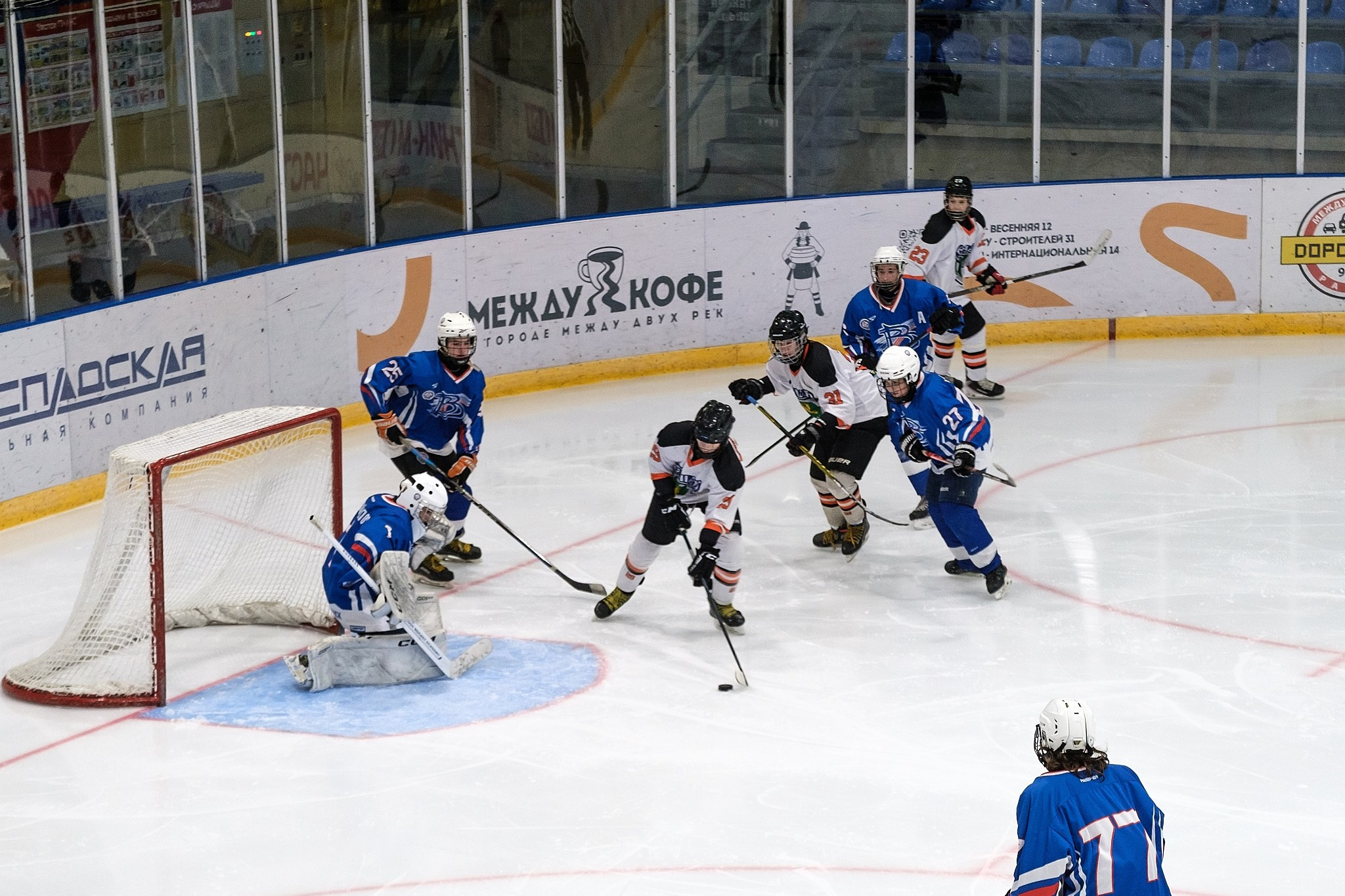 Хоккейный матч Вымпел-2011 (Междуреченск) vs Ермак (Ангарск) — фотограф в Междуреченске Никита Максимов