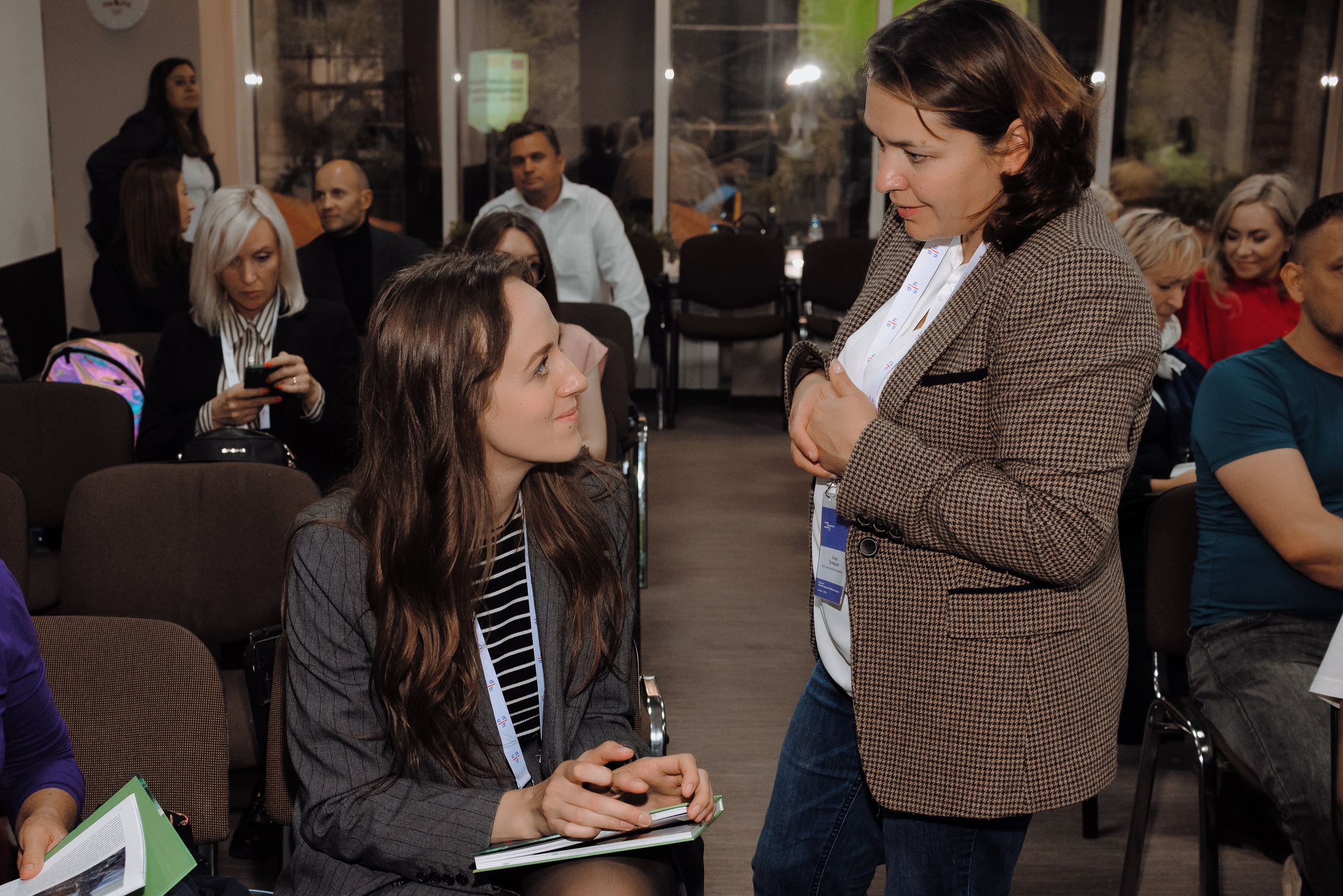 ОБЛАСТНАЯ КОНФЕРЕНЦИЯ «РАЗВИТИЕ ТУРИЗМА В ЧЕЛЯБИНСКОЙ ОБЛАСТИ». Репортажный фотограф Зуев Роман г. Челябинск