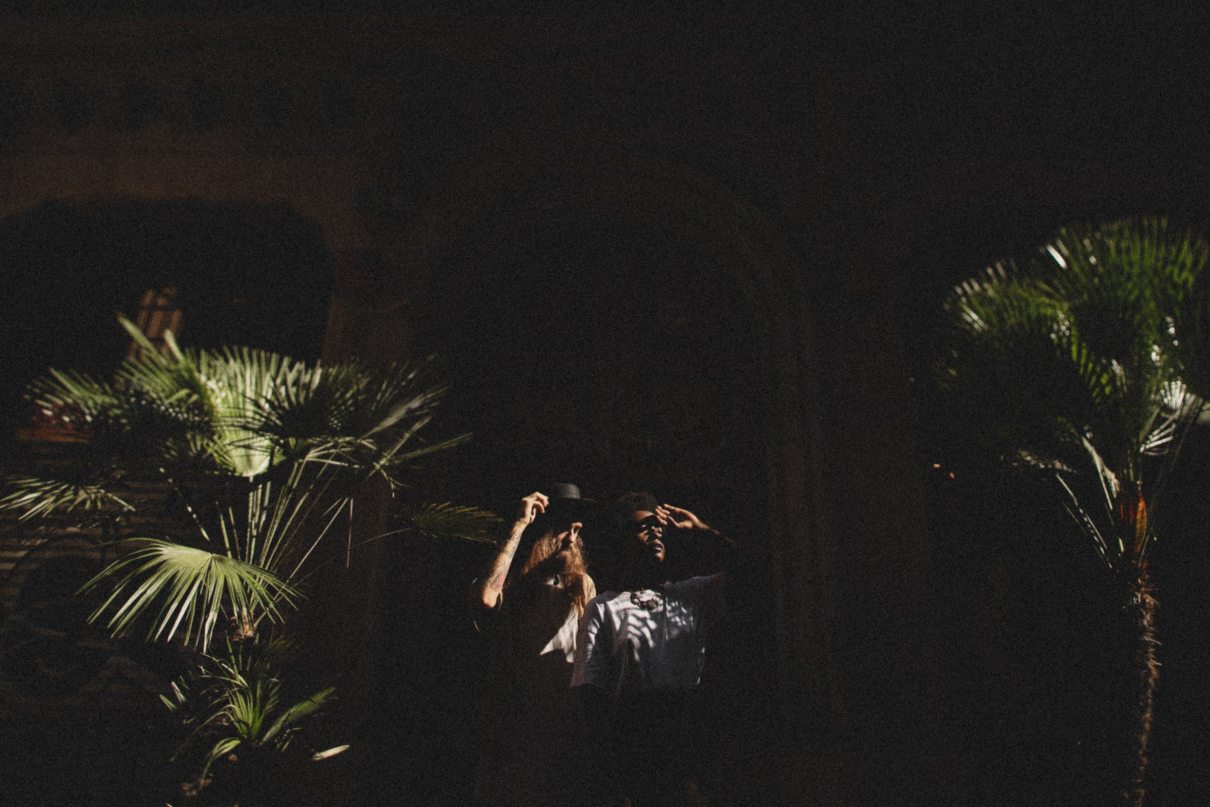 Три куста на человека. Свадебный и семейный фотограф Москва, Спб, Крым Игорь Сазонов