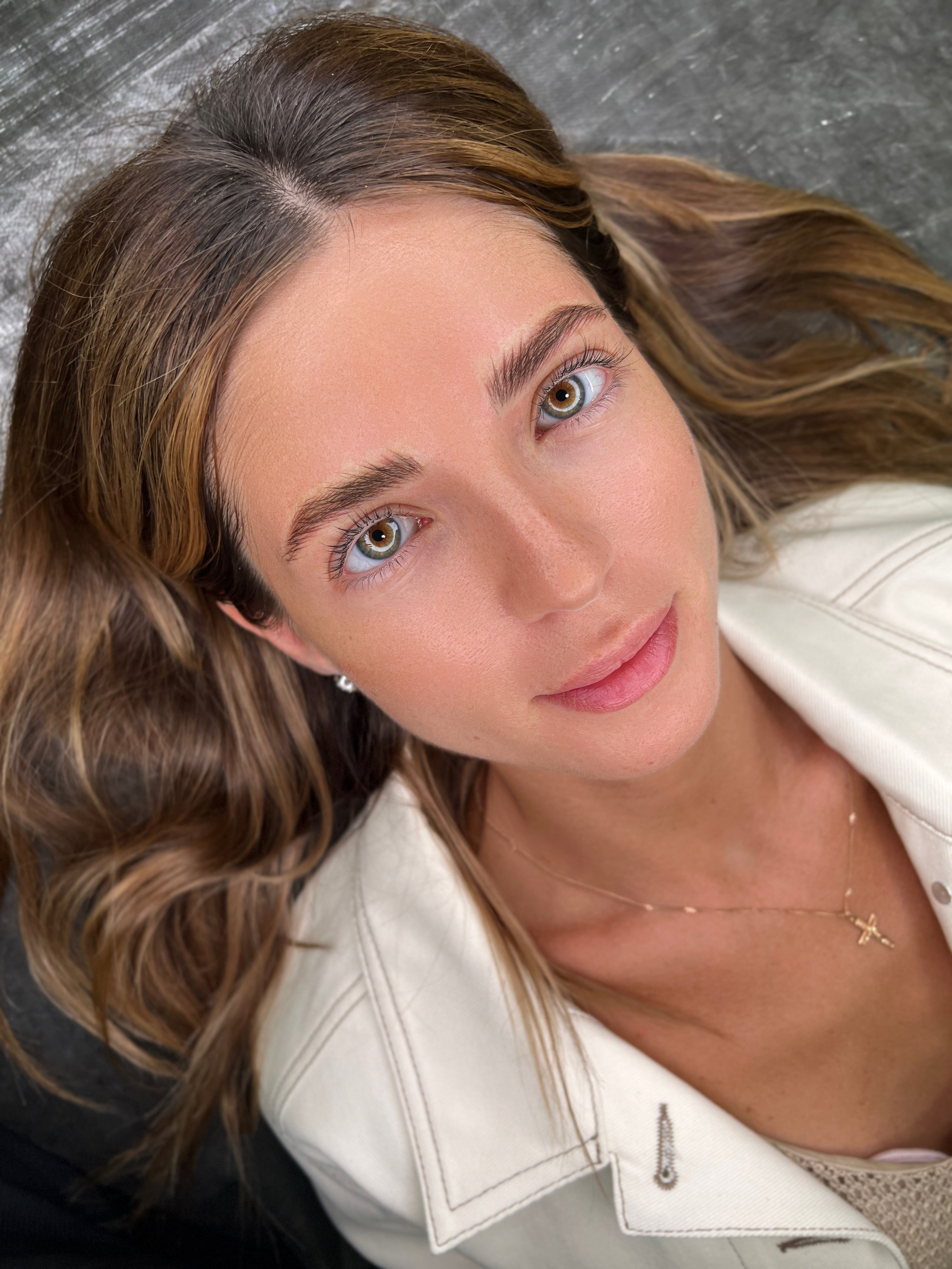 Саша. Студия перманентного макияжа, косметологии и массажа SYMMETRY в Москве, м. Киевская