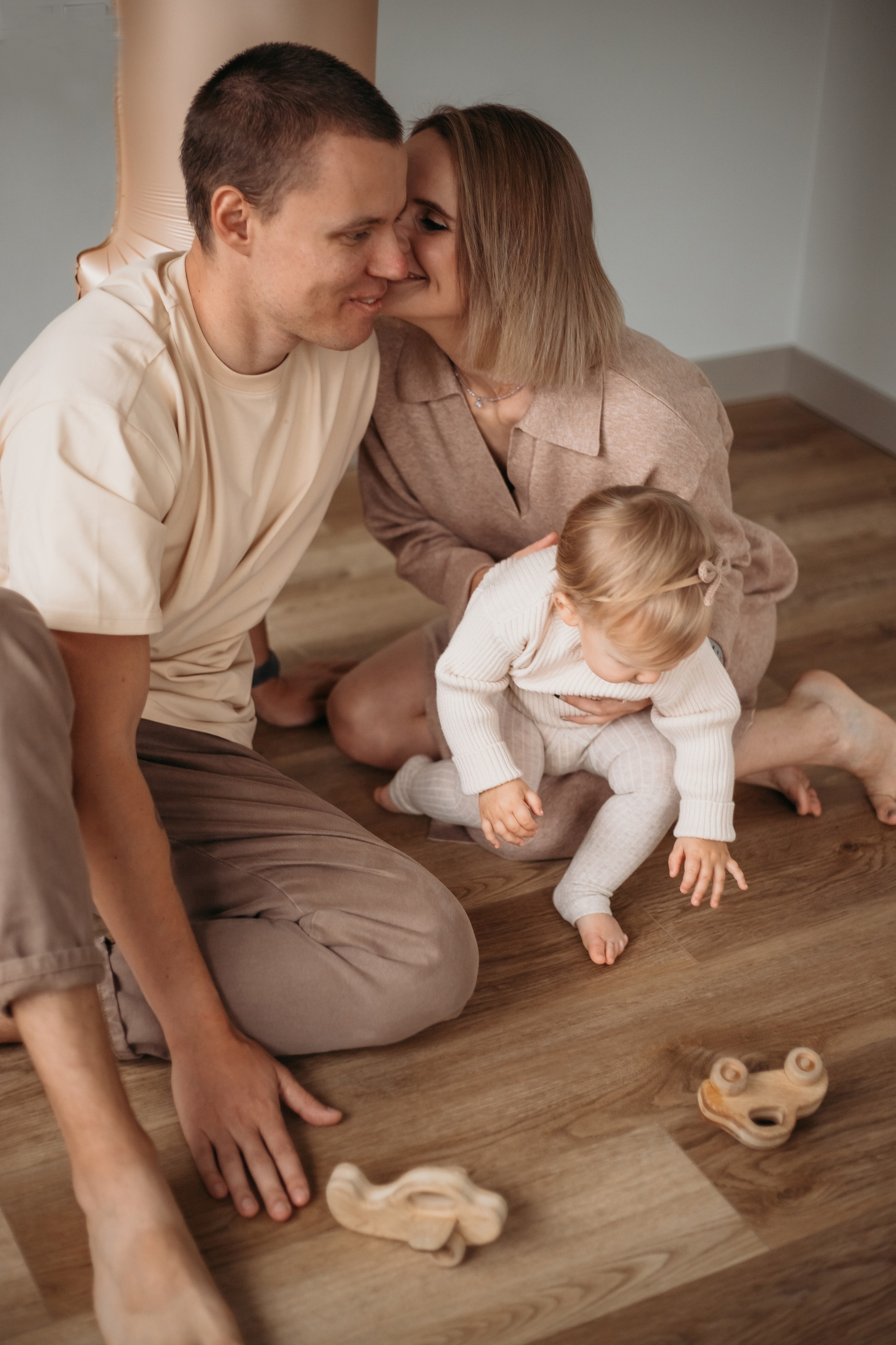 Ксюша (домашняя история). Семейный и детский фотограф Минск, Беларусь