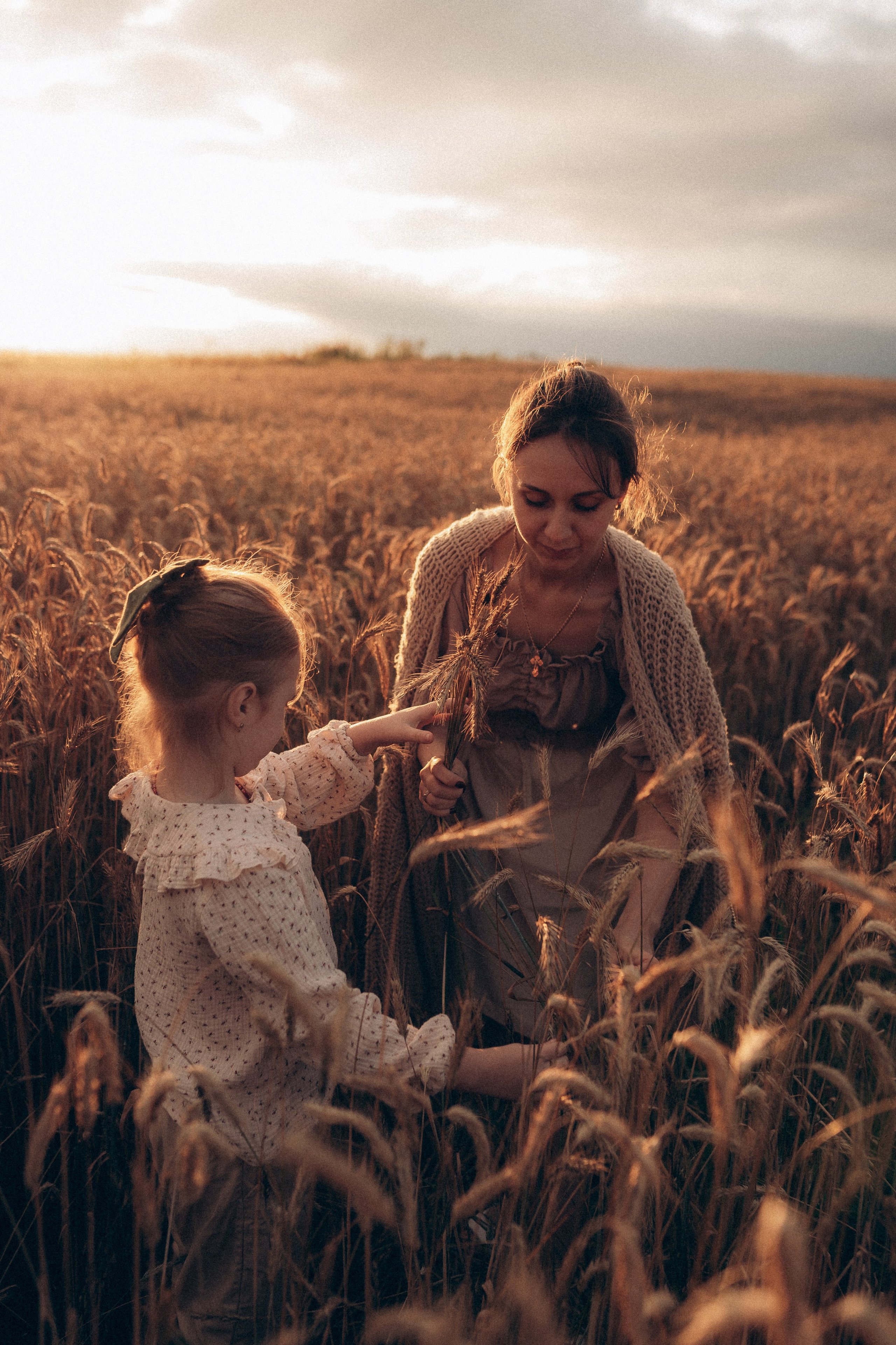 Алёна и семья. Фотограф Торопец Кристина Абрамова Kanwellia photography