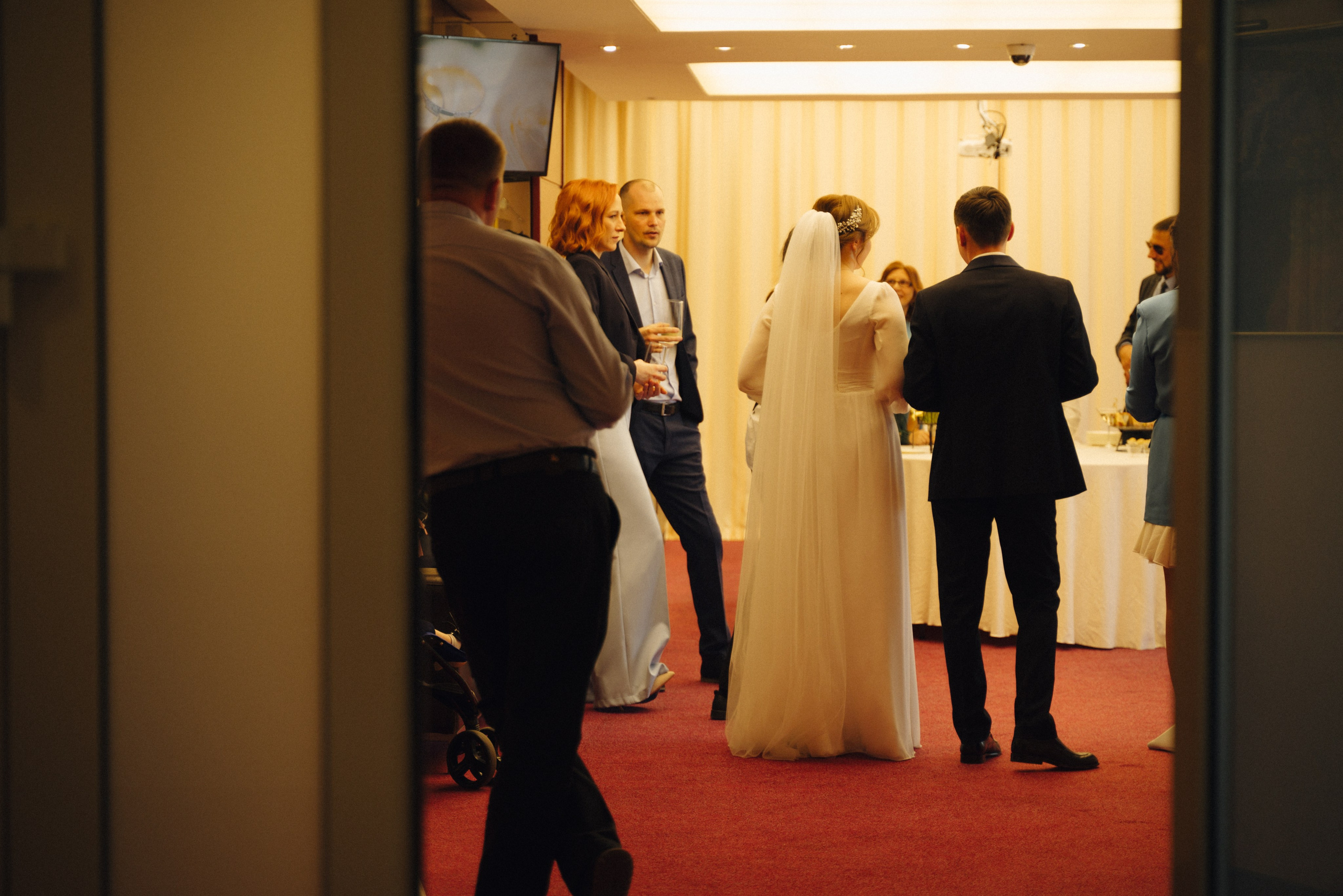 Оля и Пётр. Репортажный и свадебный фотограф в Сургуте