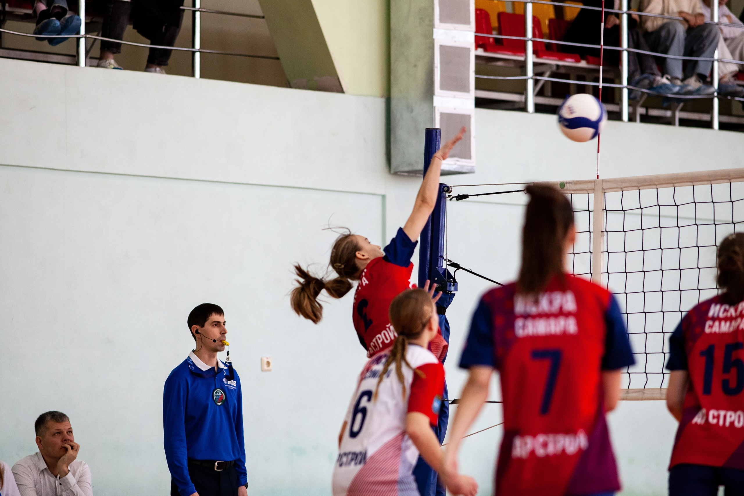 Искра (Самара) — Академия (Пермь). Фотография