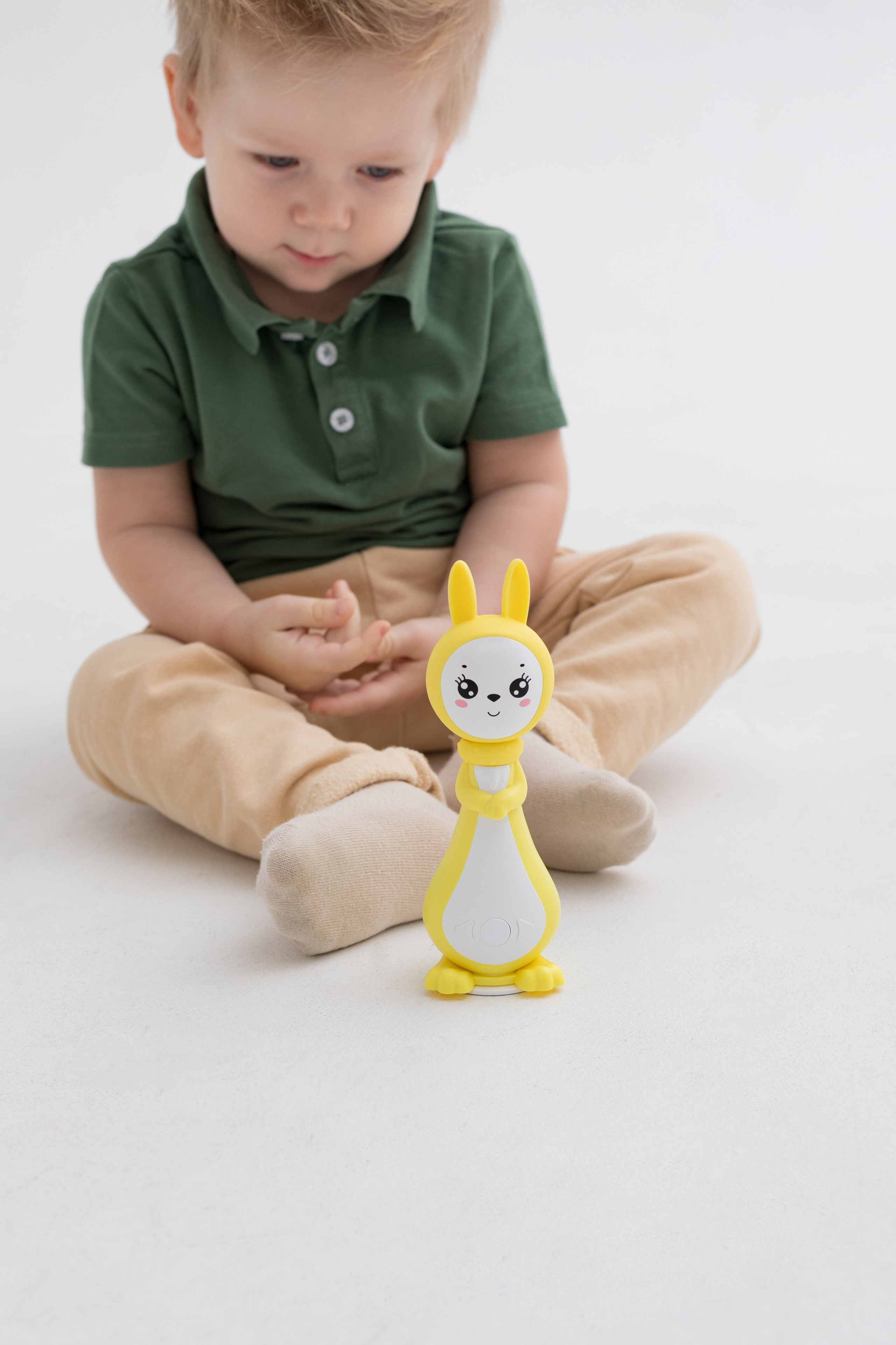 Съемка для детского бренда berttoys. Детский и контент фотограф Надя Волкова Санкт-Петербург