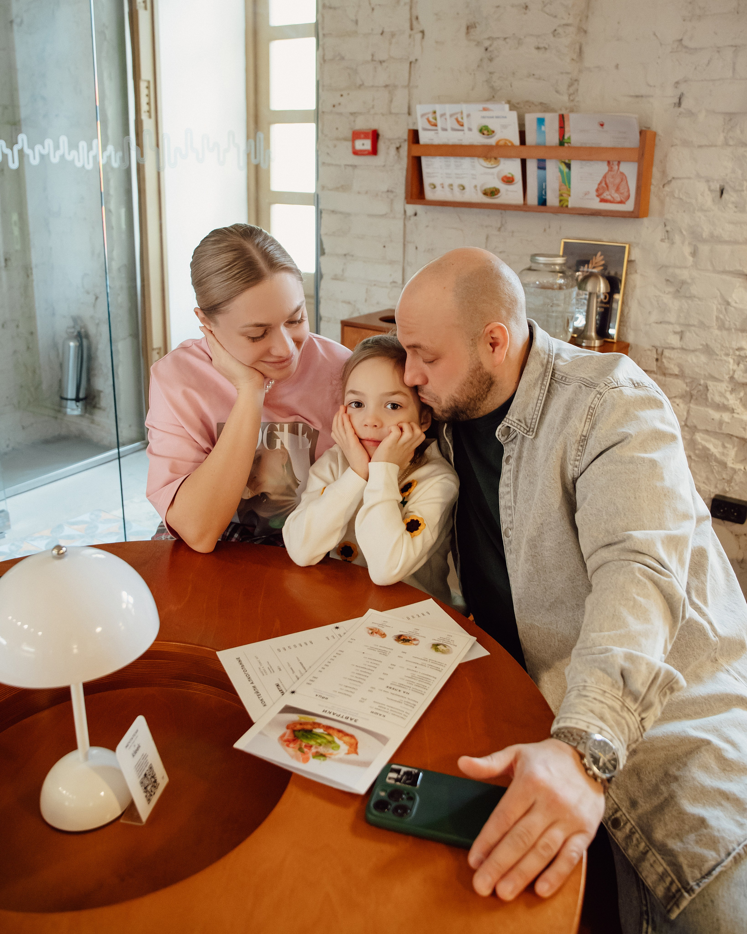 Нине 5 лет. Фотограф Надя Ю